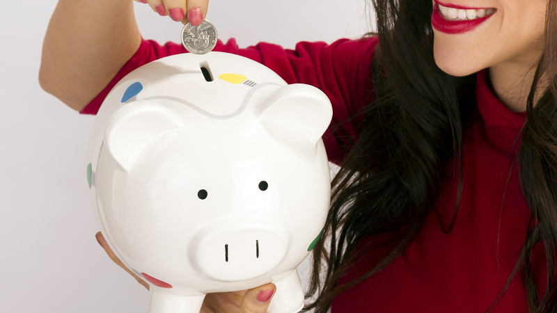 Tips for students on finding an affordable college and using financial aid wisely.