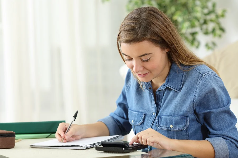 Try this exercise to find out what your college costs per class and what the best way is to save money on your college tuition.
