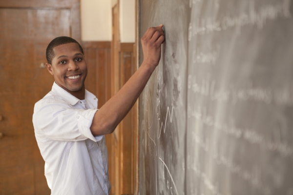 Attending a community college for a year or two before transfering to a four-year school can signficantly reduce your cost of a bachelor's degree. Look for schools that have transfer articulation agreements for the easiest time transferring credits.