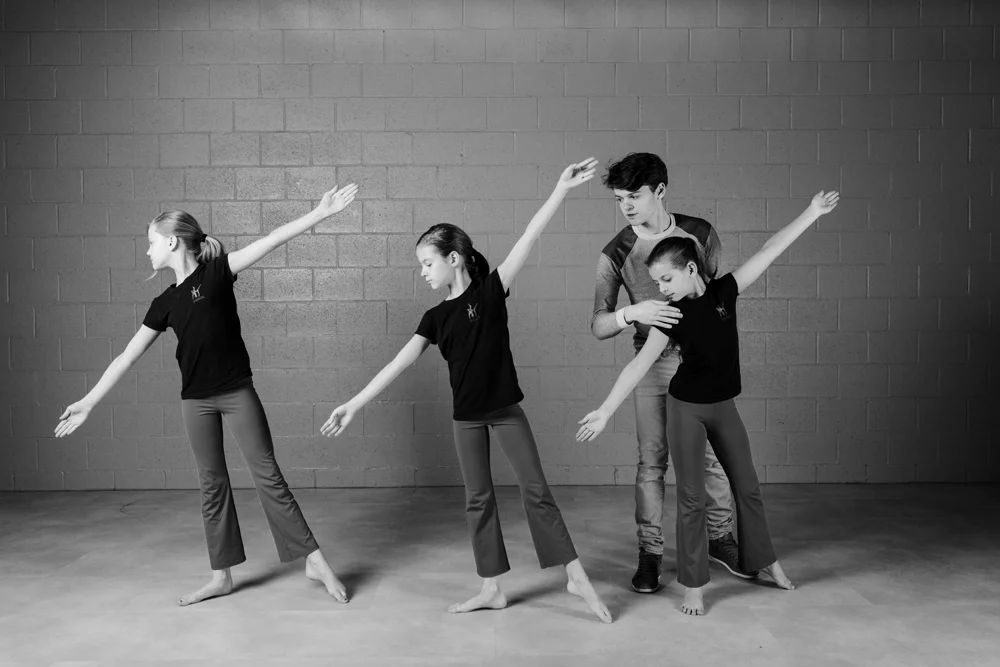 Nietvermeld_3_4_Hedendaags_Studio_JulieLandrieu_BalletShoot_0571.jpg