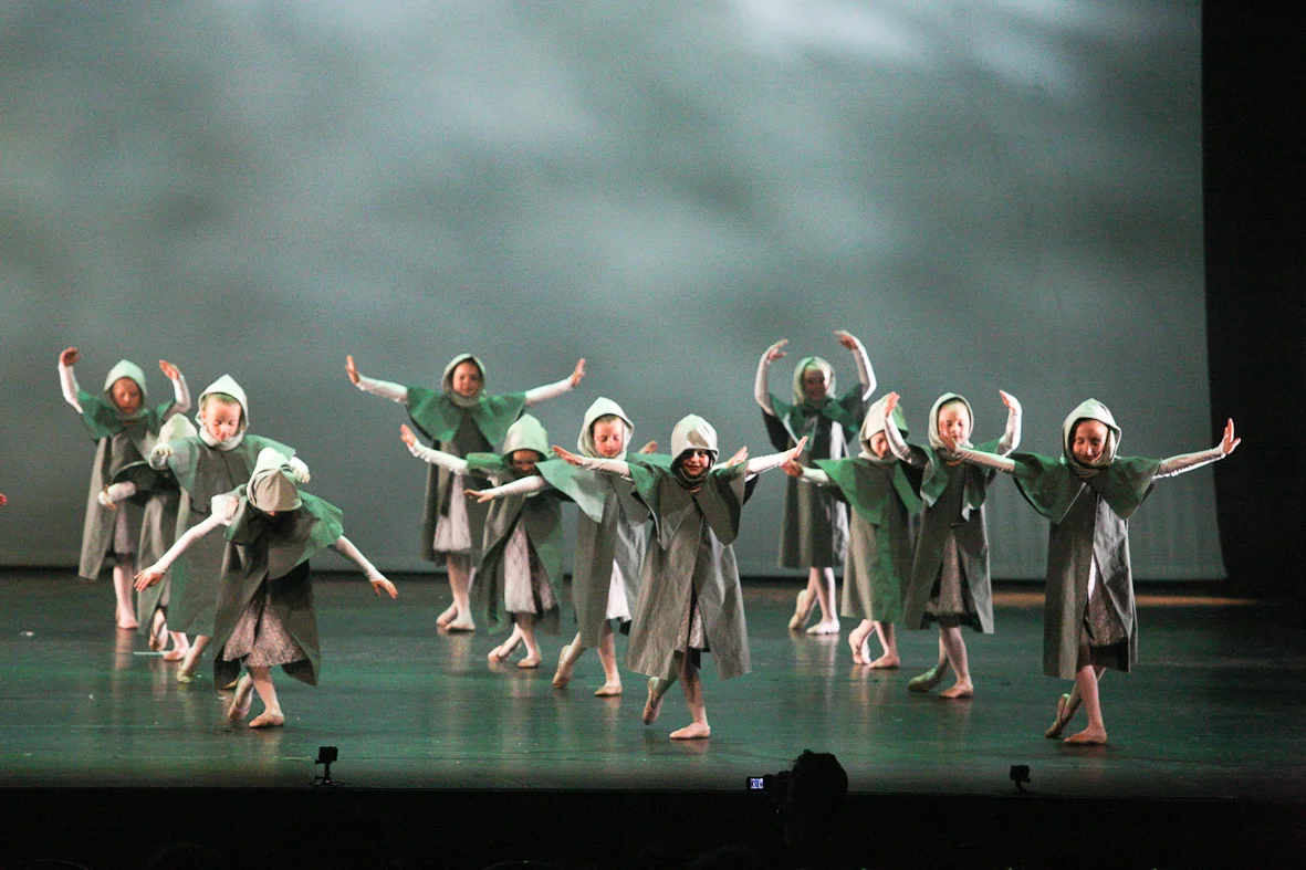 My Fair Lady Audrey Hepburn Ballet IMGS7190.jpg