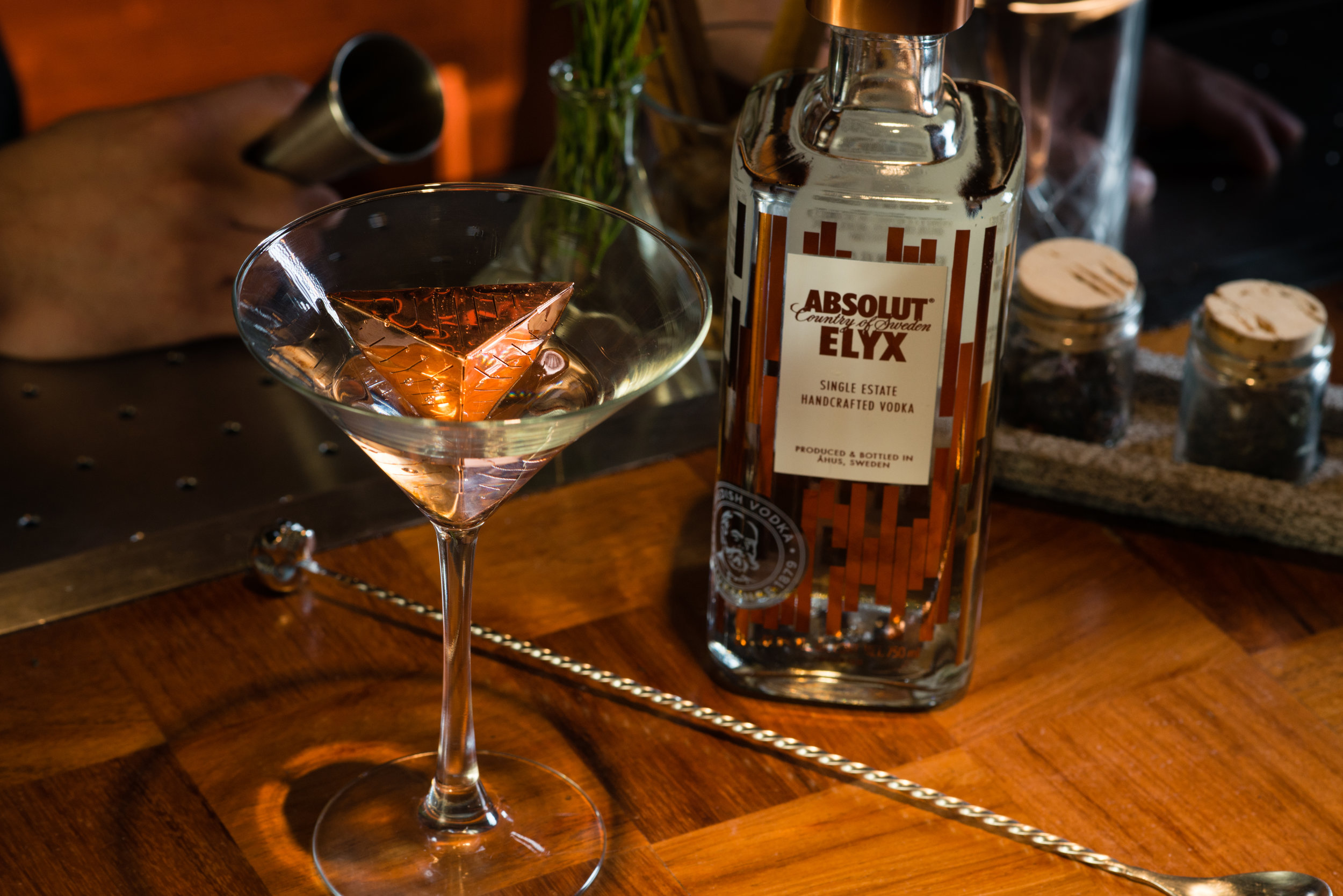 SMART AND BEAUTIFUL. Unlike other alcohol tools, The Copper Catalyst is an object that infuses vodka in a smart way while giving the consumer a beautiful experience to share.