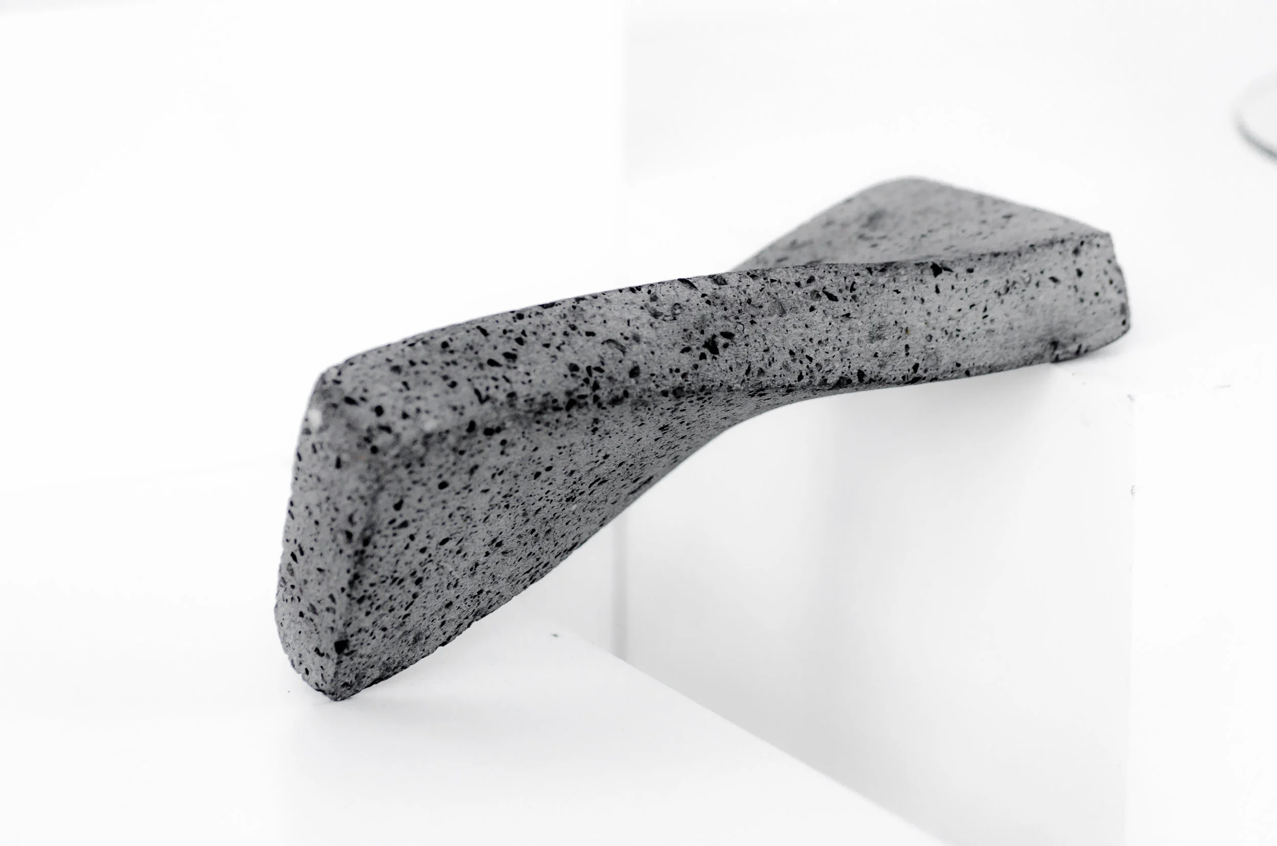 LIQUID It's original state is liquid and is casted, allowing the material to create aesthetically interesting shapes, difficult to achieve with stone and other materials.