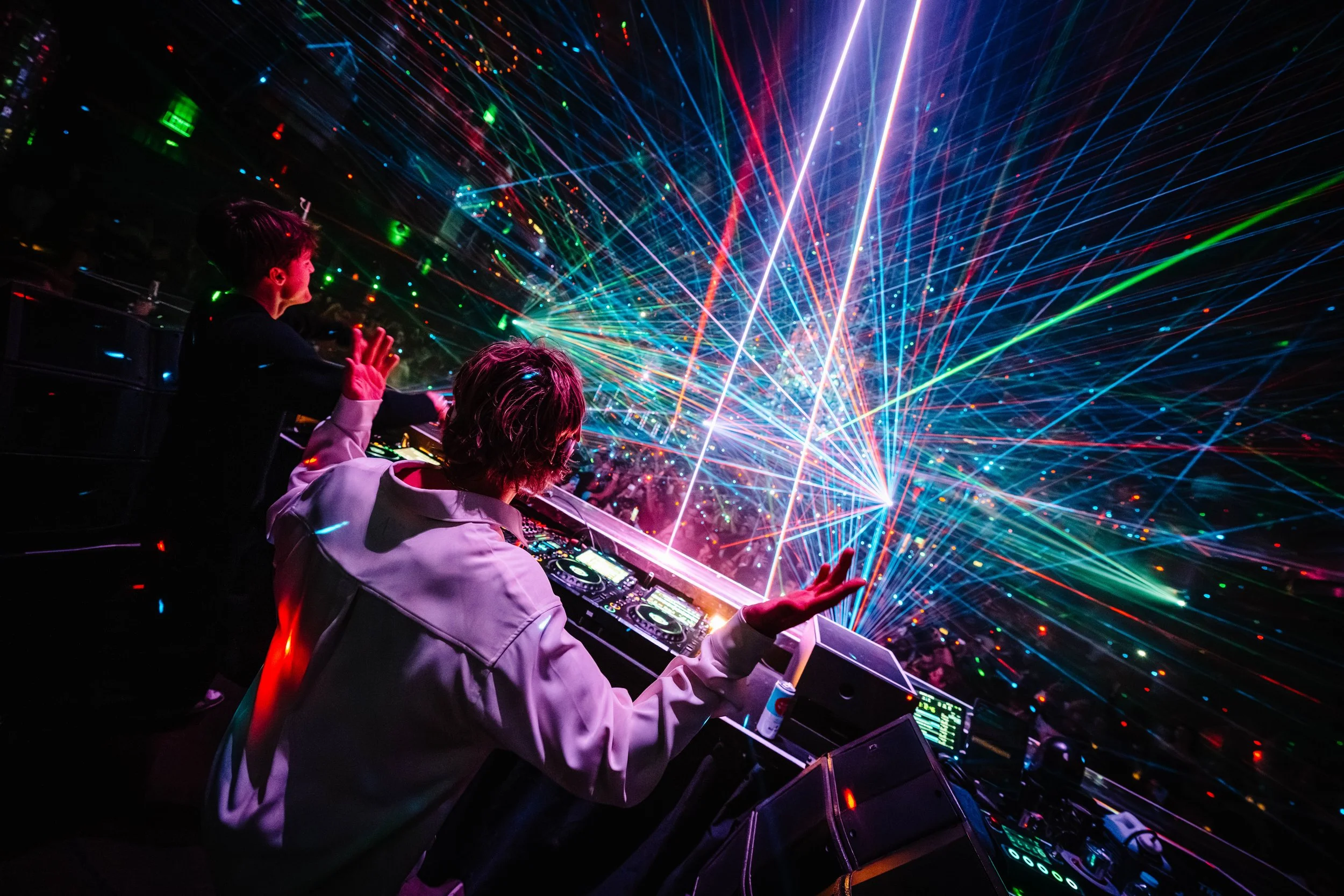 Omnia.Twinsick.SammyDean.02.14.26.Highres-54.jpg