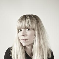 SARAH BRIDGE MUSIC SUPERVISOR Sarah Bridge is an award-winning independent London-based Music Supervisor who’s diverse career spans 16 years of music journalism, A&R and an exciting array of high profile US and UK music supervision projects. Her work spans across film, television and advertising. Her most recent projects include Oscar and multi award winning “The Theory of Everything” (Director: James Marsh) “X+Y/Brilliant Young Mind” (Director: Morgan Matthews) In addition she is currently music supervising forthcoming Netflix feature film “Special Correspondents” (Director: Ricky Gervais).