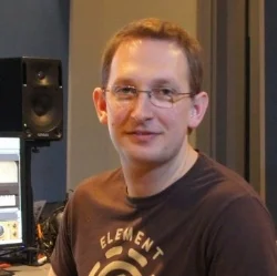 Dan's company composes and produces music for TV, film, advertising and commercial releases. Based at Sphere studios in London. Clients include major clients and brands such as Vodafone, Guinness, T-Mobile, Carling, HSBC, Tesco, HedKandi, Universal, BBC and many more.