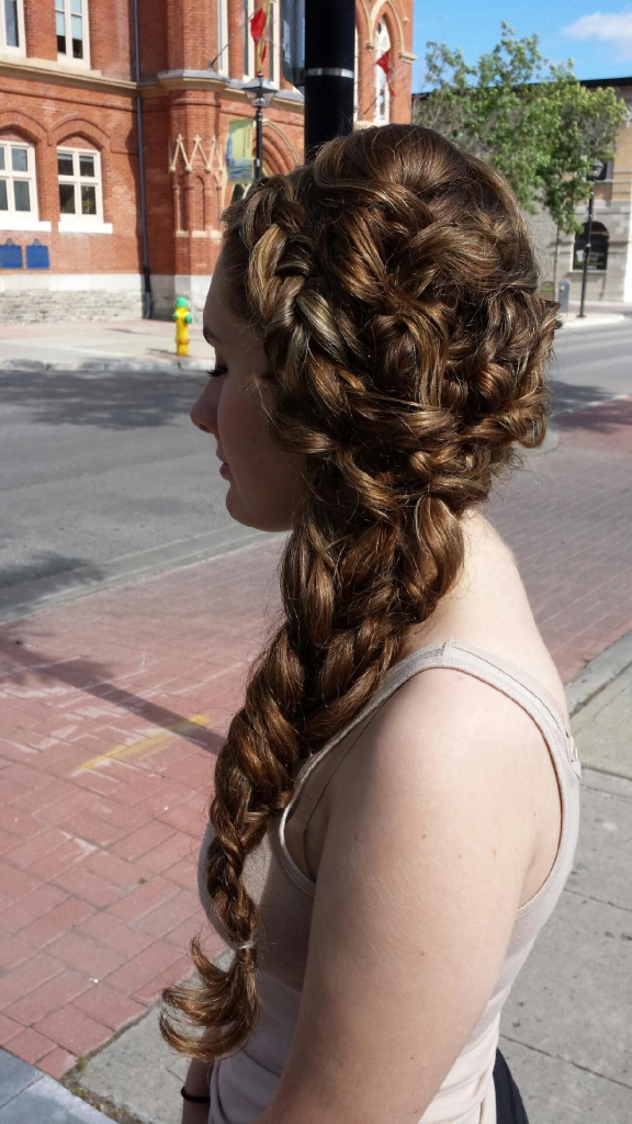 TheSalonBelleville_Kallie7.jpeg