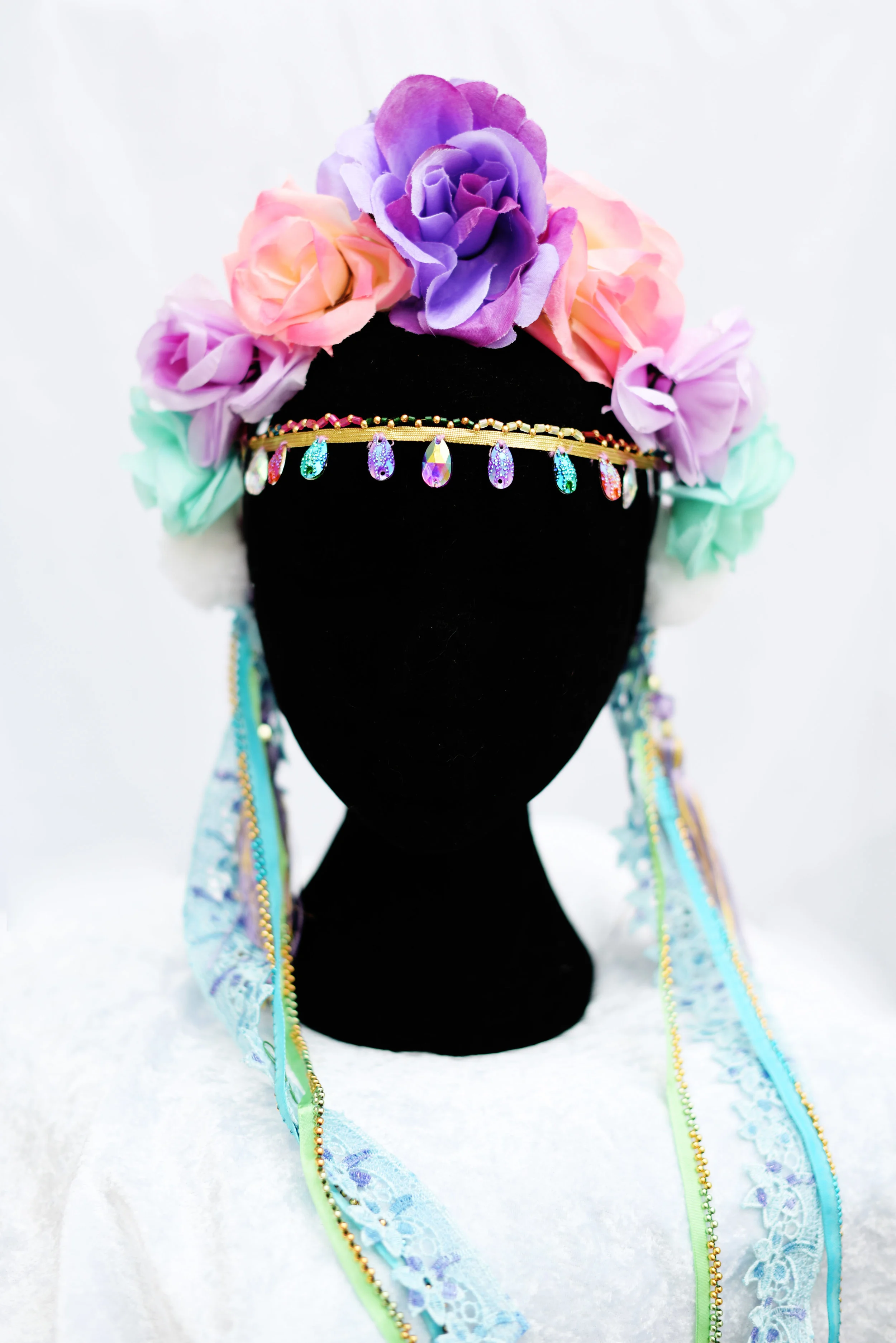 pastel headdress mannequin.jpg