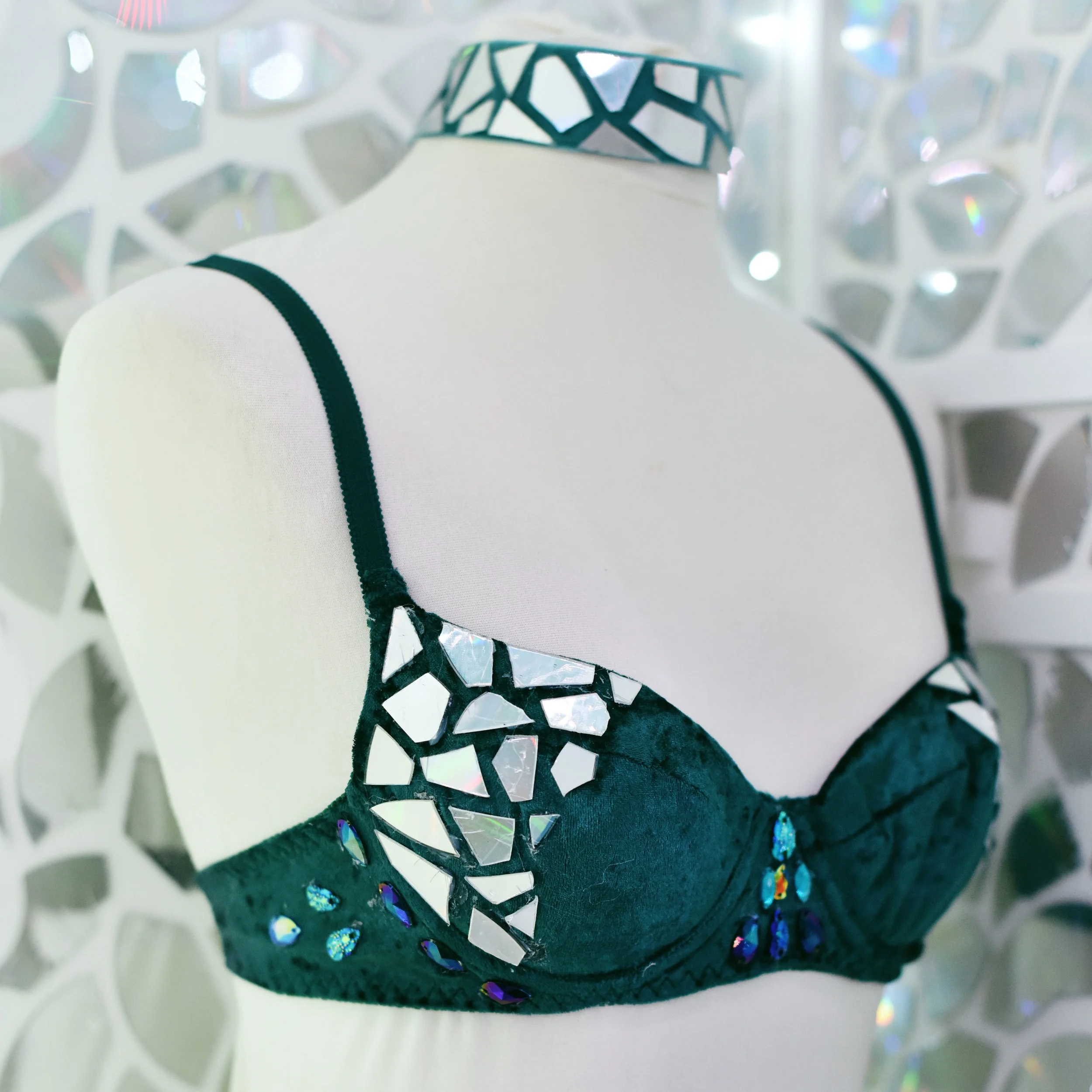 teal+velvet+silver+bra+%26+choker+side.jpg