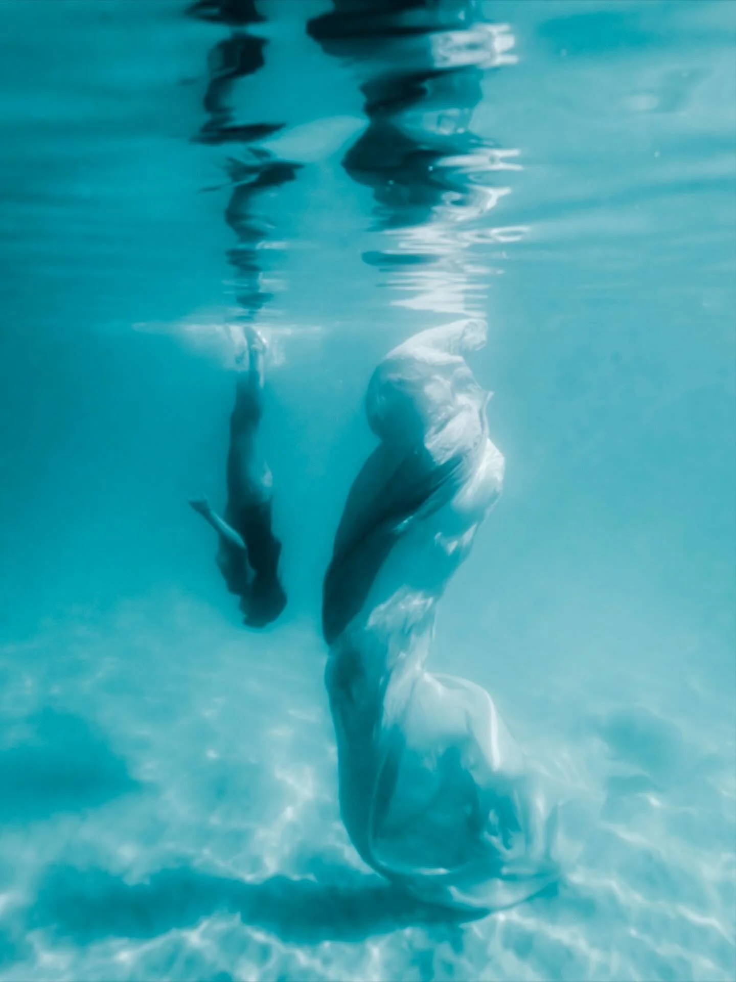 &bull; Echoes of Her Soul &bull;

Sometimes I sit on shoots for a really long time, waiting for the moment when I am called to edit, as I try to never rush the process. These images were captured back in July with the beautiful @monica_gomezzz. The f