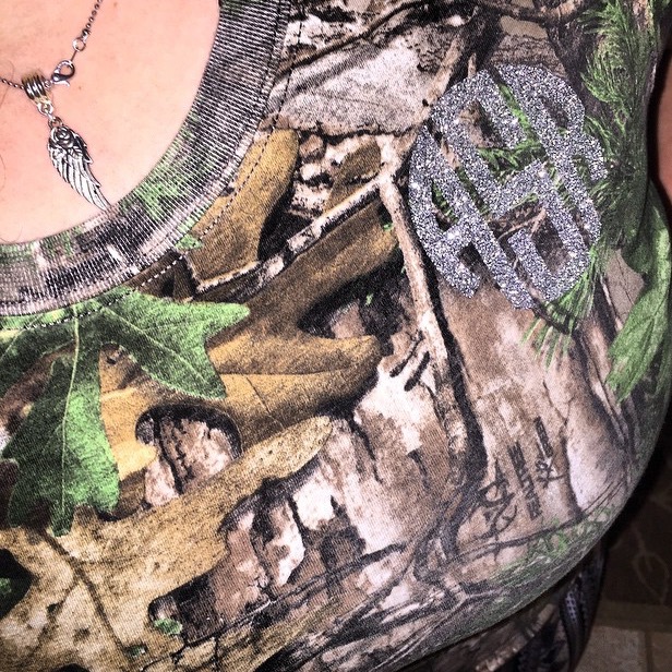 Camo + glitter = glamo