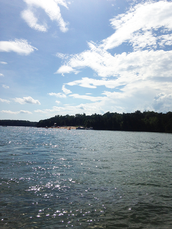 { Smith Mountain Lake is my happy place. }