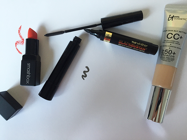 { Smashbox's ' Fireball ' matte, IT Cosmetics CC+ Cream and Loreal's Telescopic Carbon Black mascara are my ultimate favorites. }