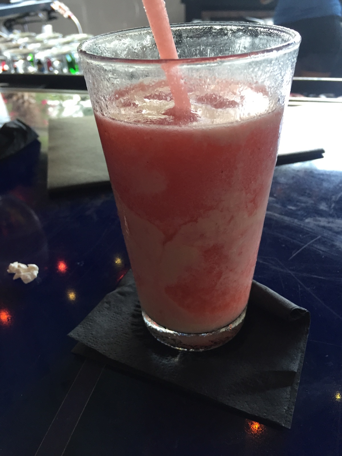 { If you want to look extra girly + beachy order a Miami Vice. No judgement zone here.} 