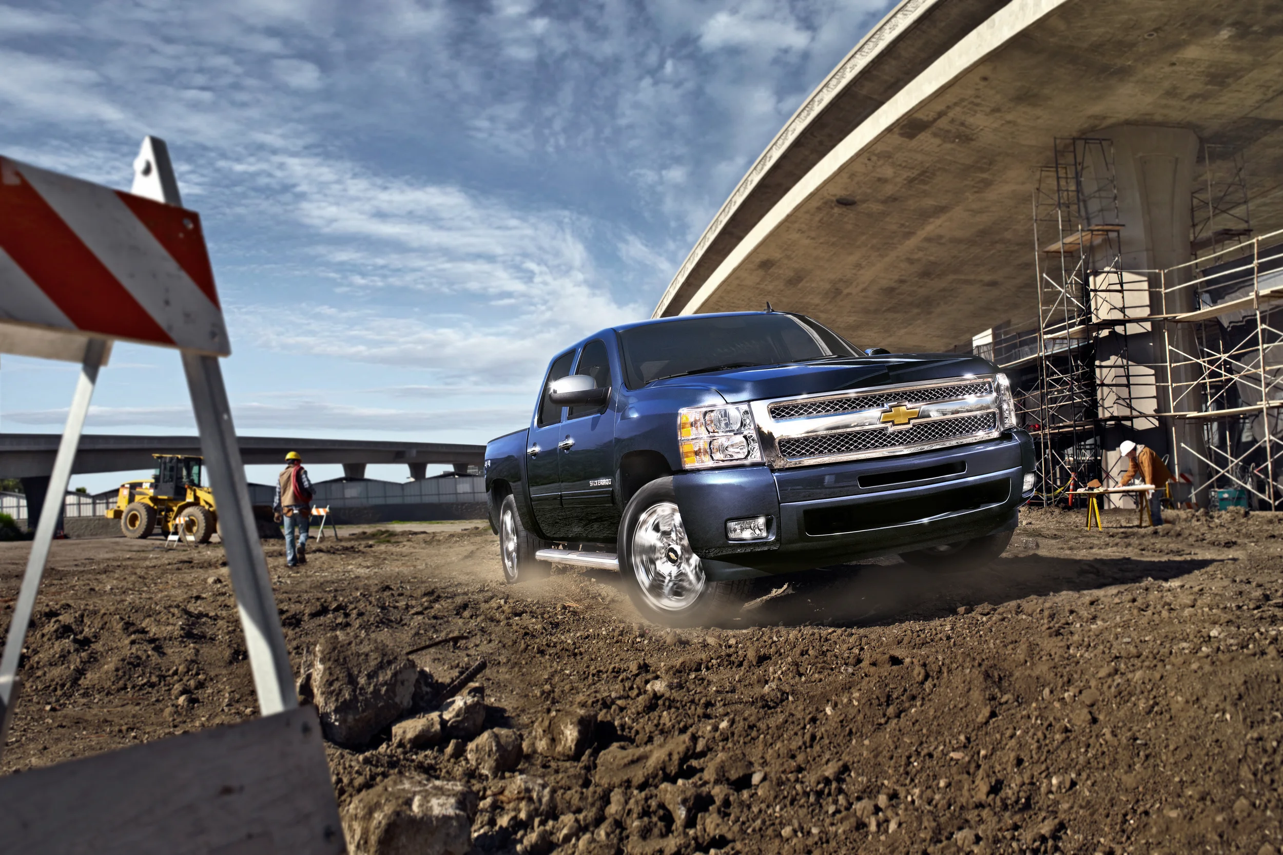 24silverado_a_rgb_v7.jpg