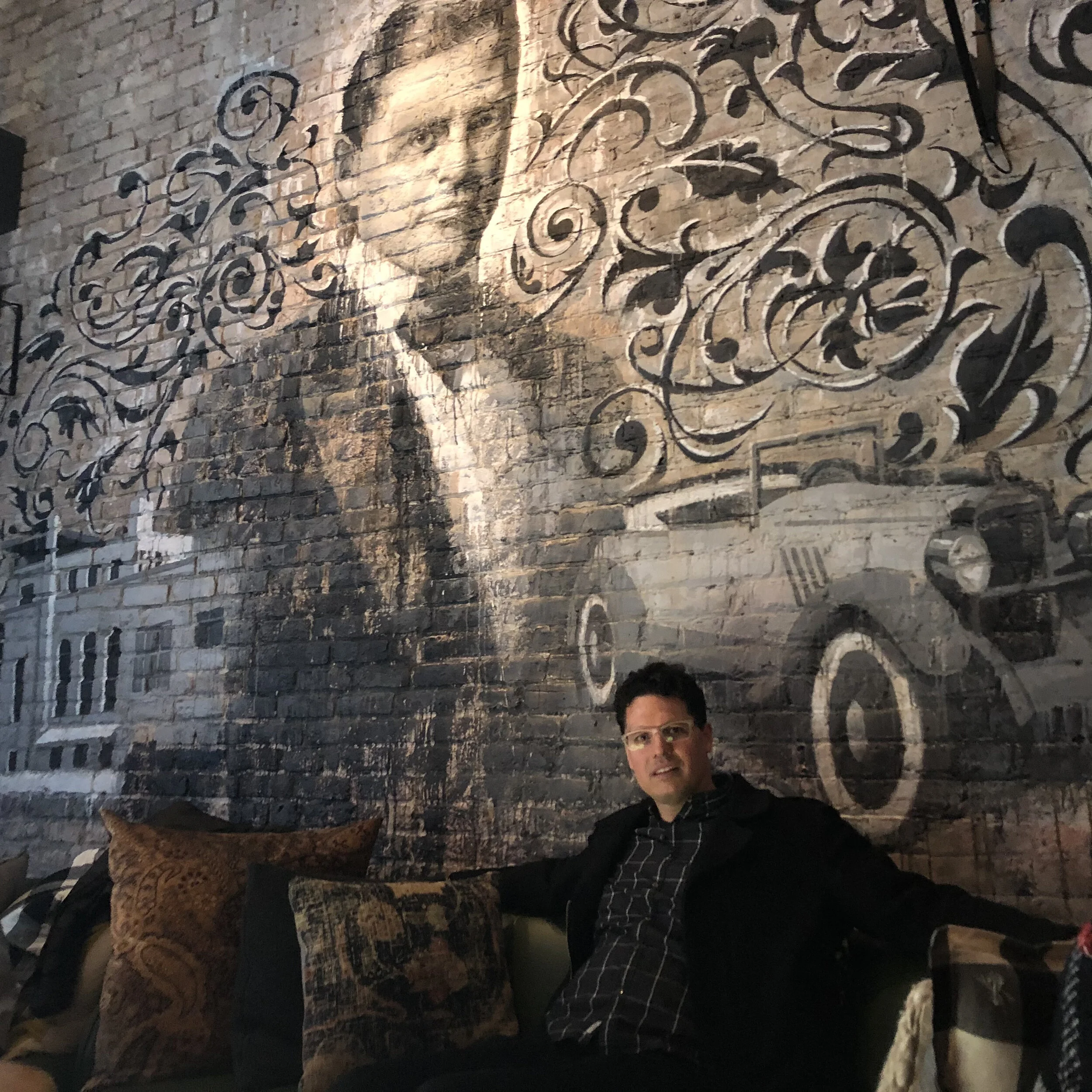  Hotel Julian, Chicago 