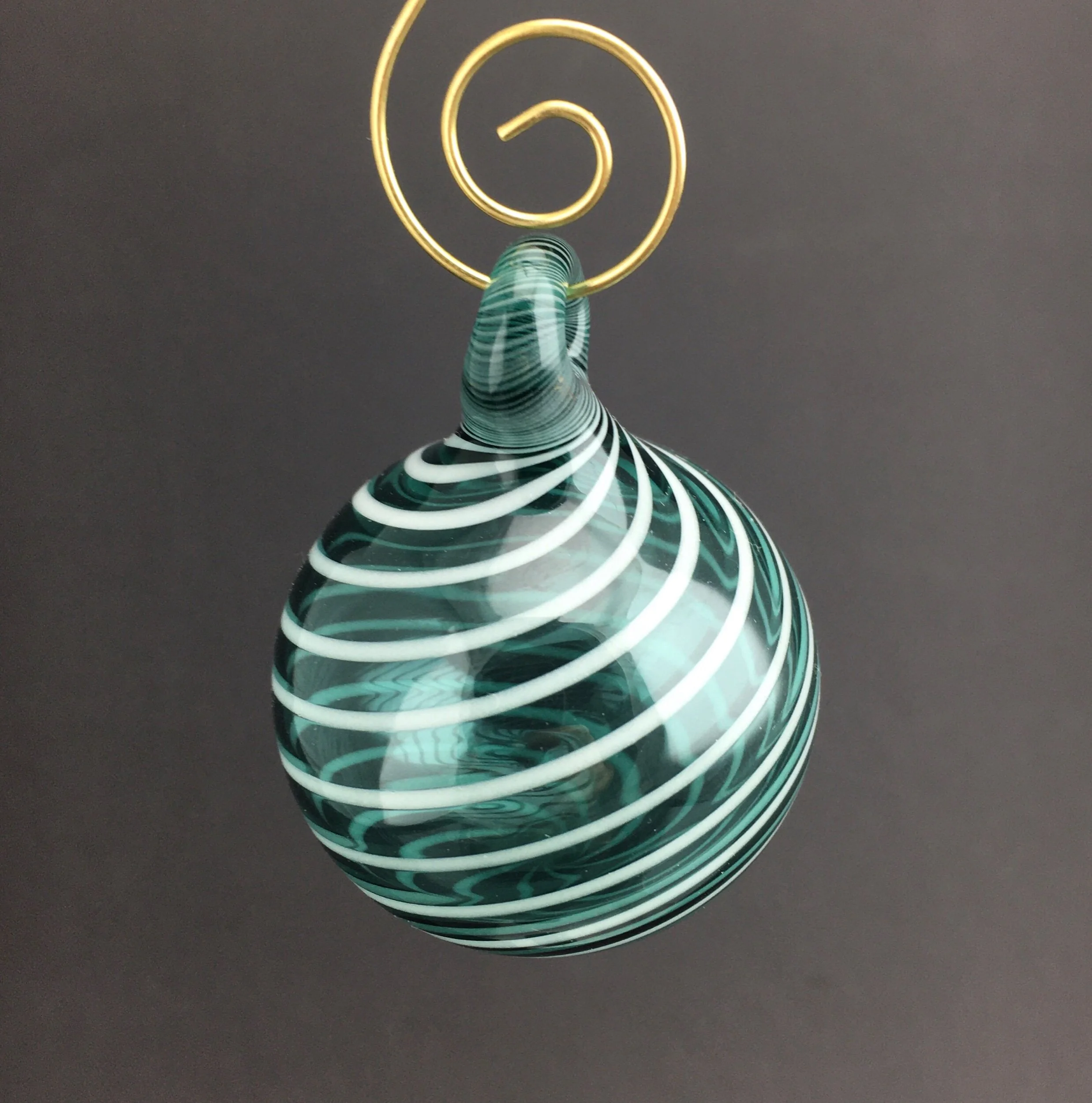 32A0A843-90CF-44AC-8D84-07469643BF0B