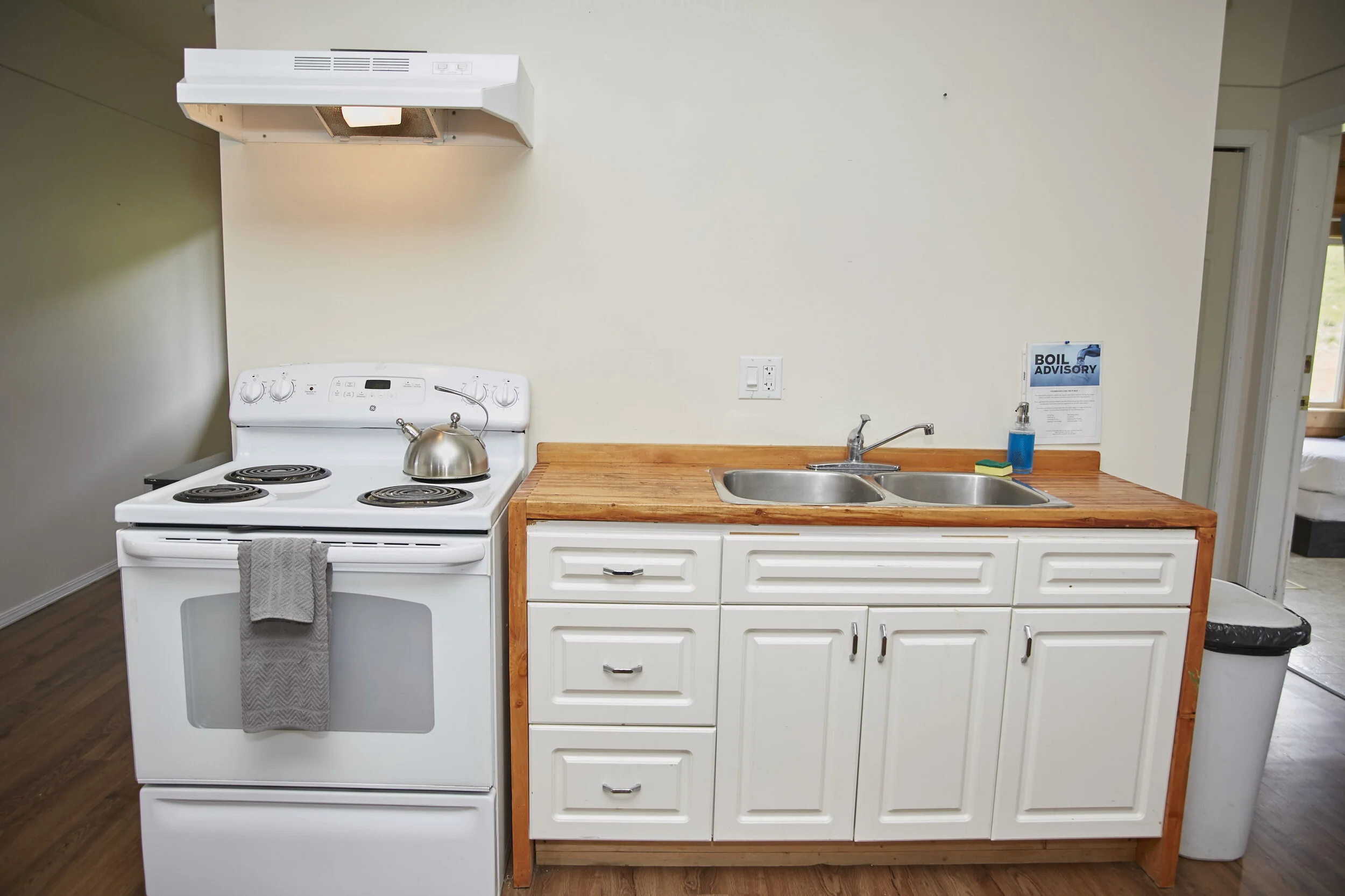 BBGR Cabin Photos 3.jpg