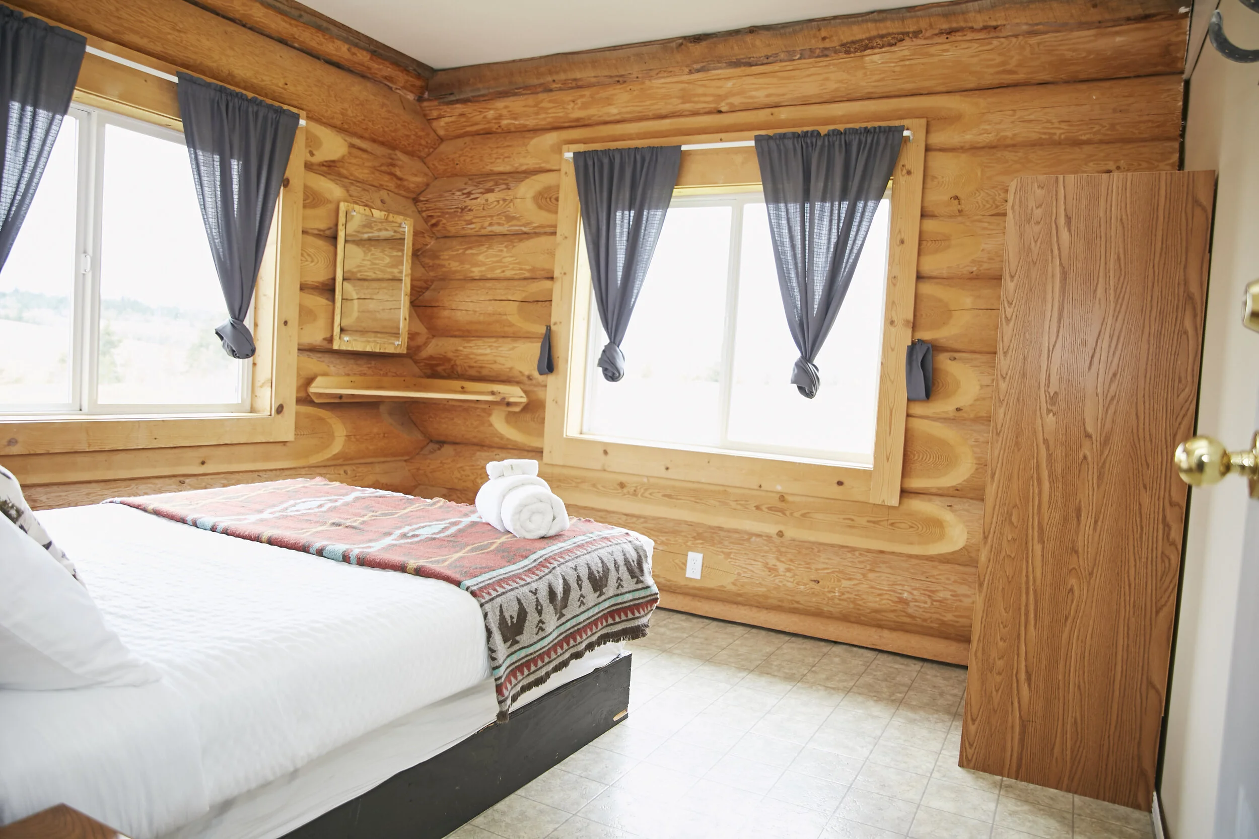 BBGR Cabin Photos 8.jpg