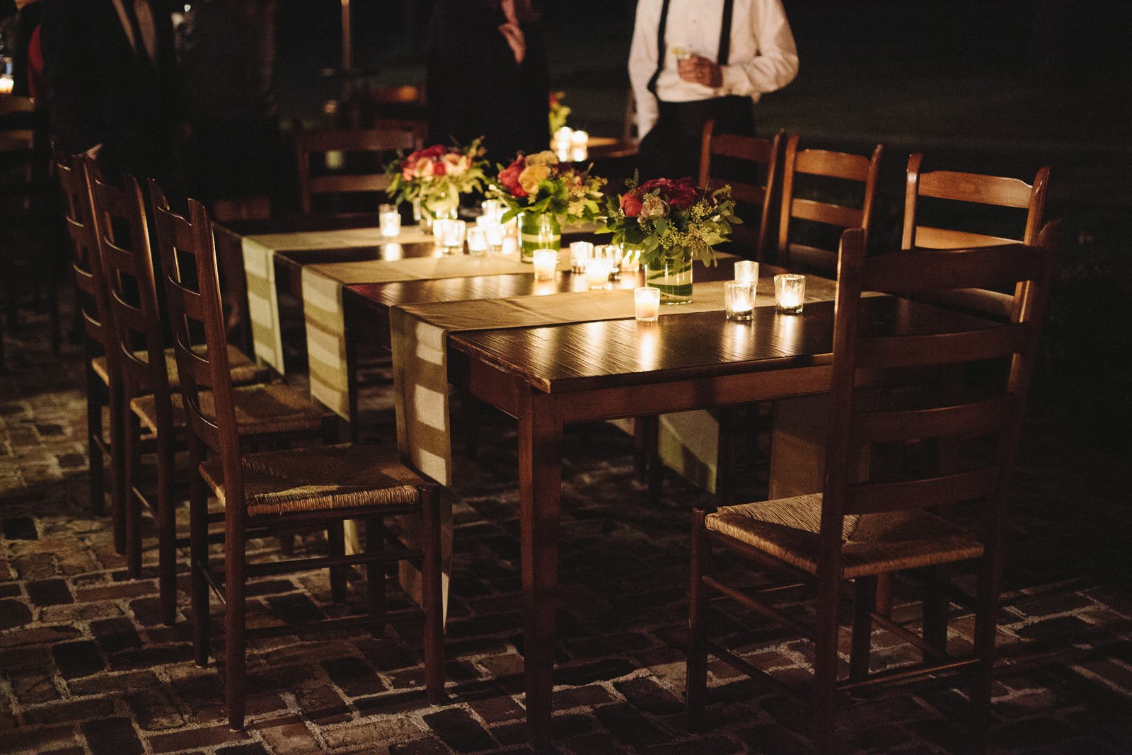 Simple wedding reception table decorations