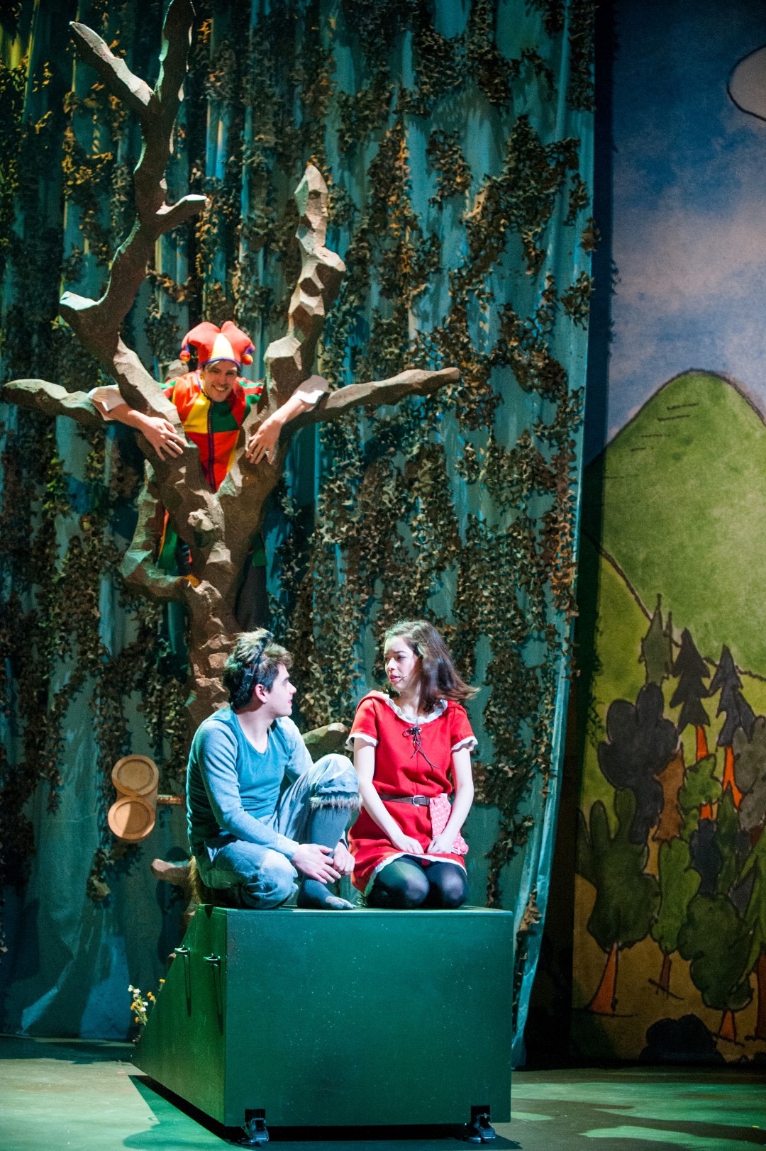 Little Red and the Wolf at Dundee Rep (Large).jpg