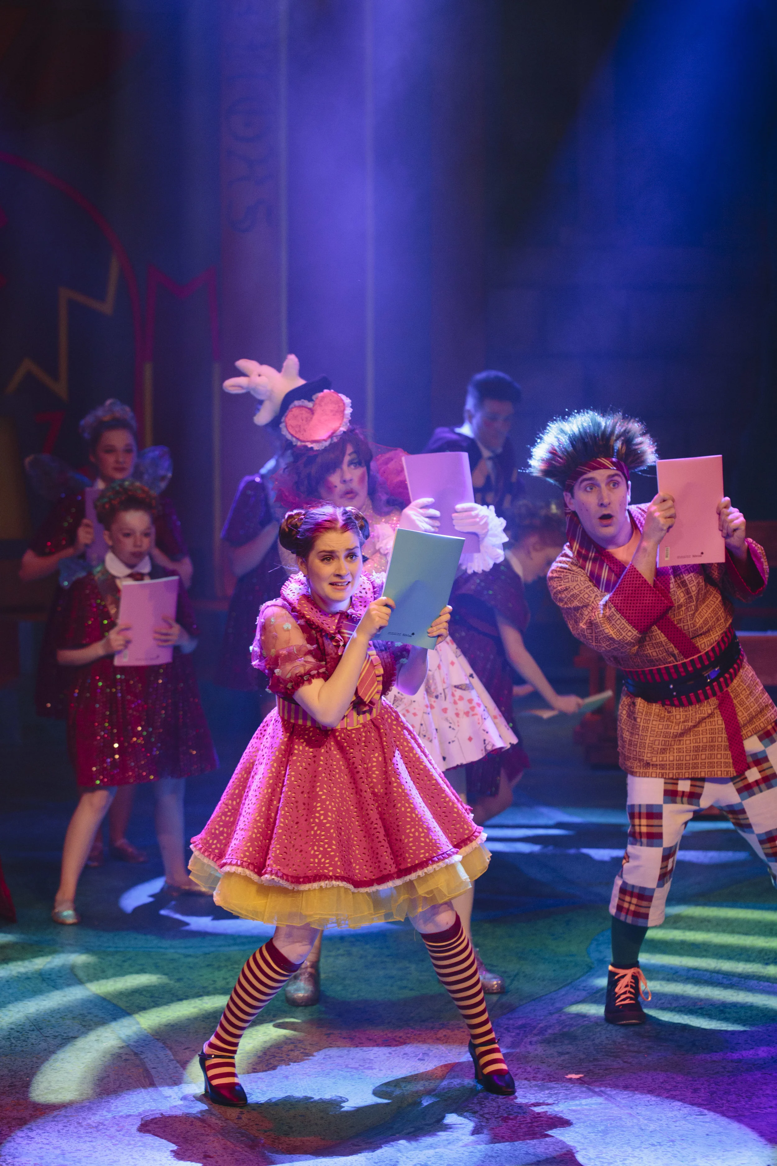 Weans_macrobert_katiebarnettandcast.jpg