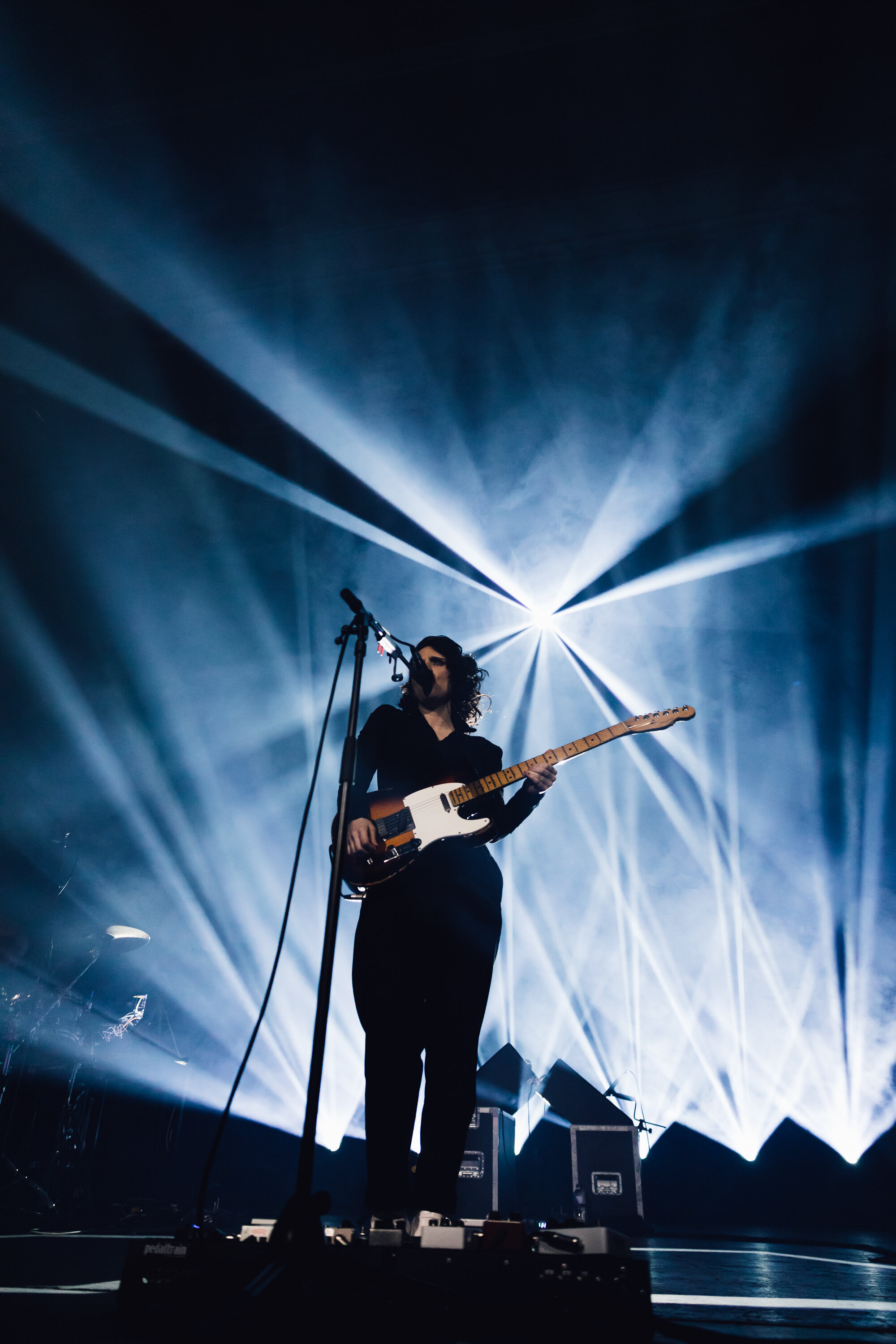 AnnaCalvi_LeithTheatre_Ryan Buchanan_021.jpeg