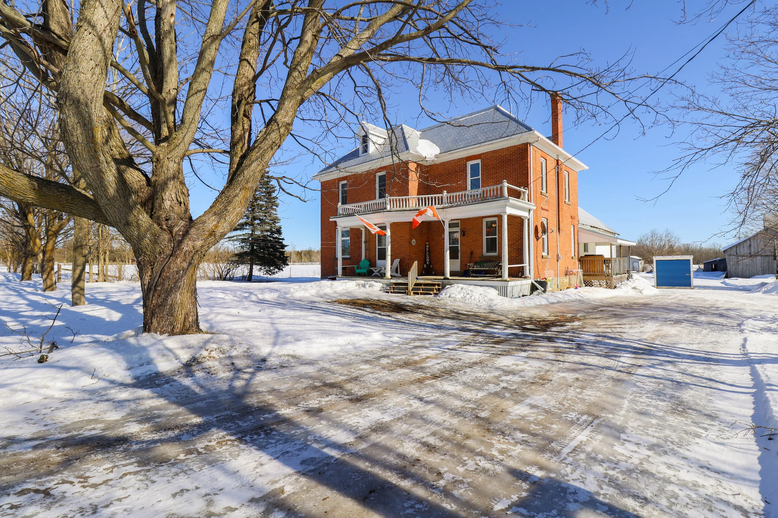 virtual-tour-306796-01.jpg