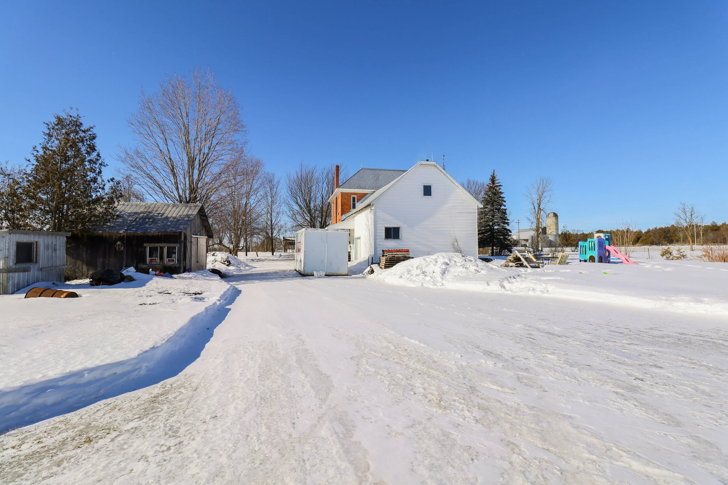 virtual-tour-306796-64.jpg