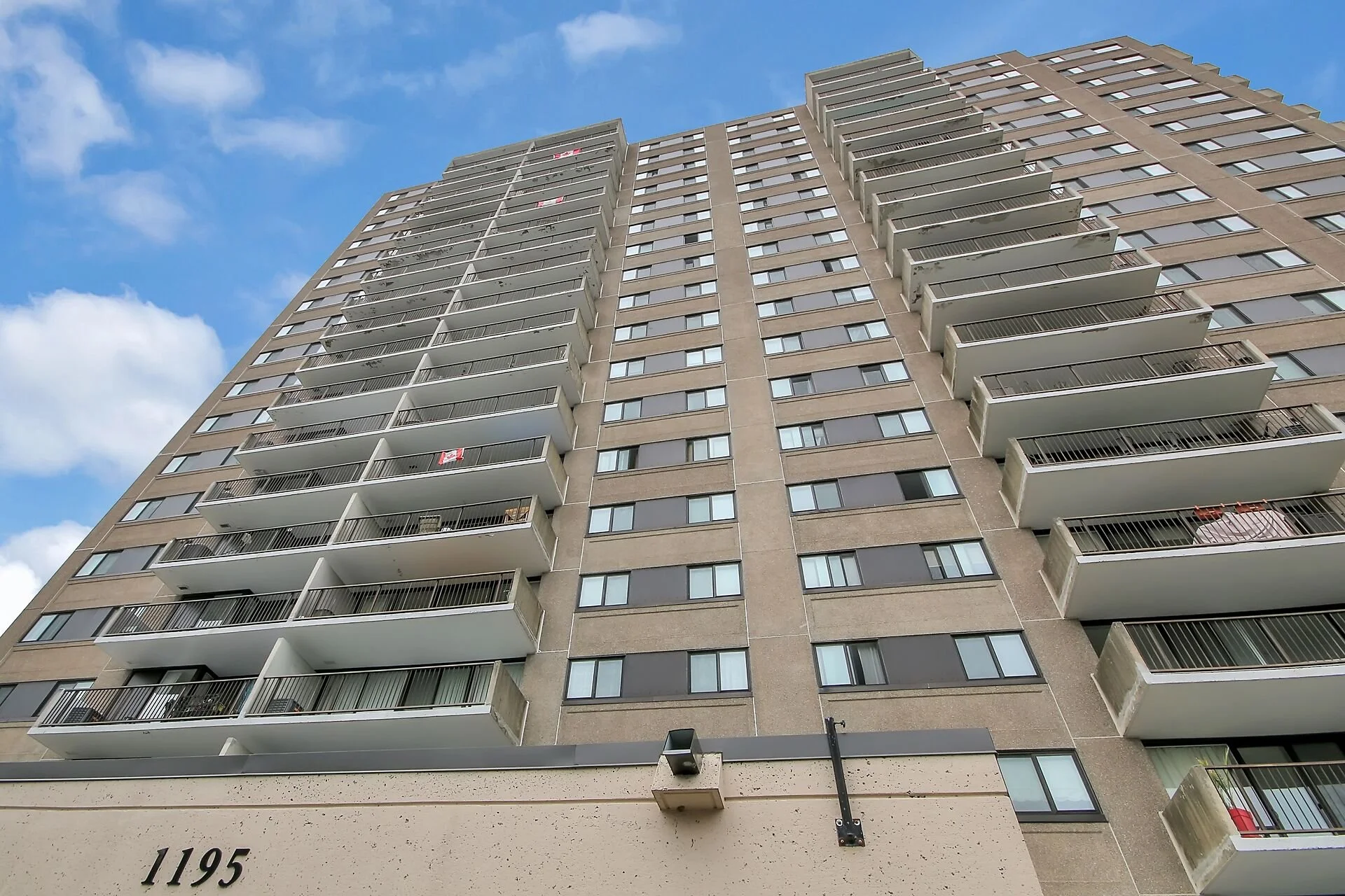 virtual-tour-356053-02.jpg
