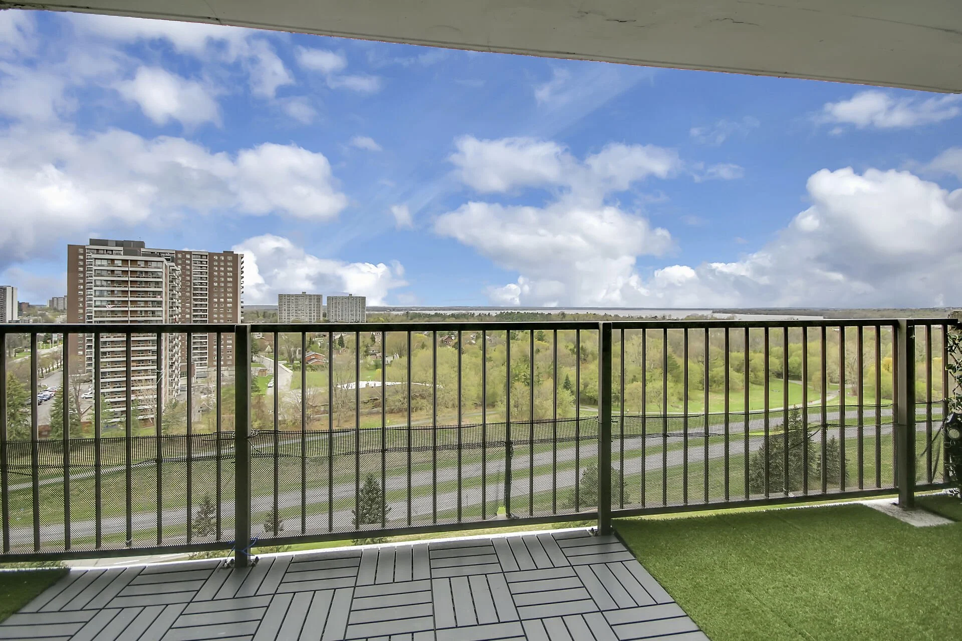 virtual-tour-356053-39.jpg