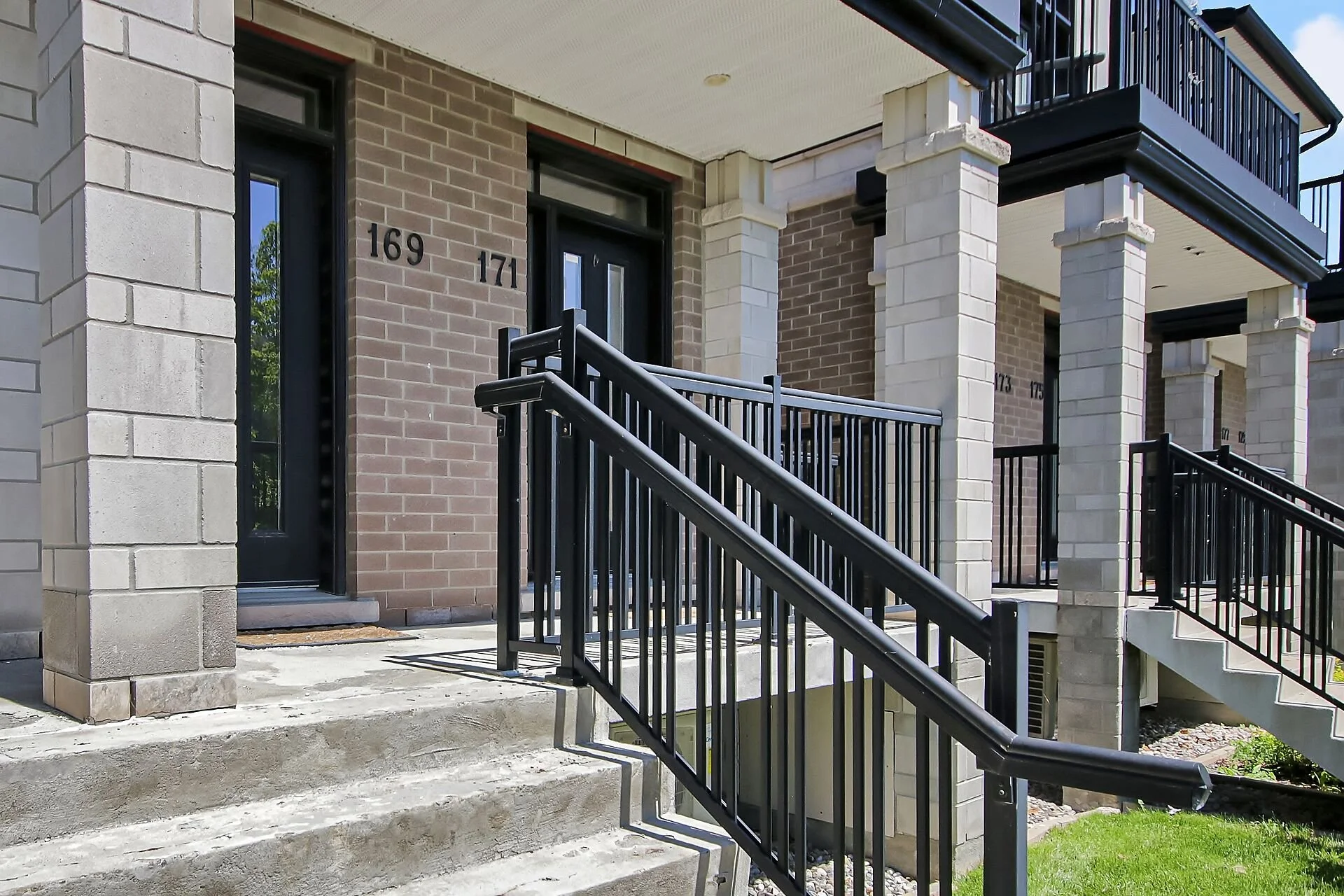 virtual-tour-355163-61.jpg