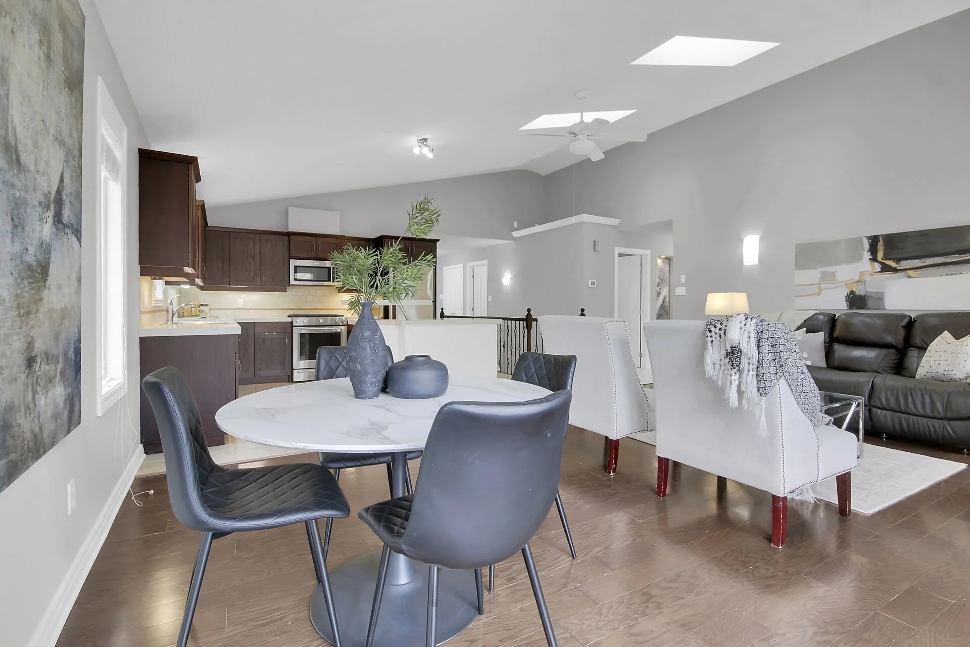 virtual-tour-363361-34.jpg