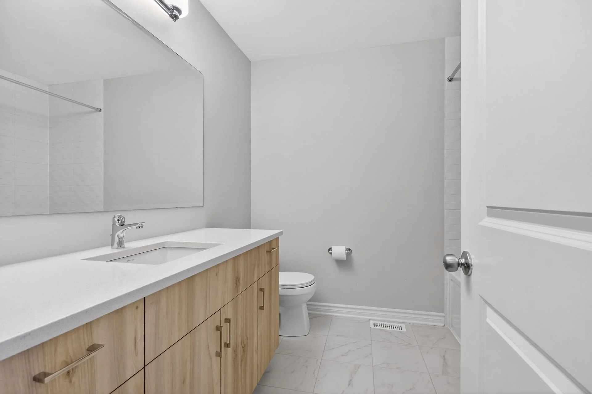 virtual-tour-364130-56.jpg