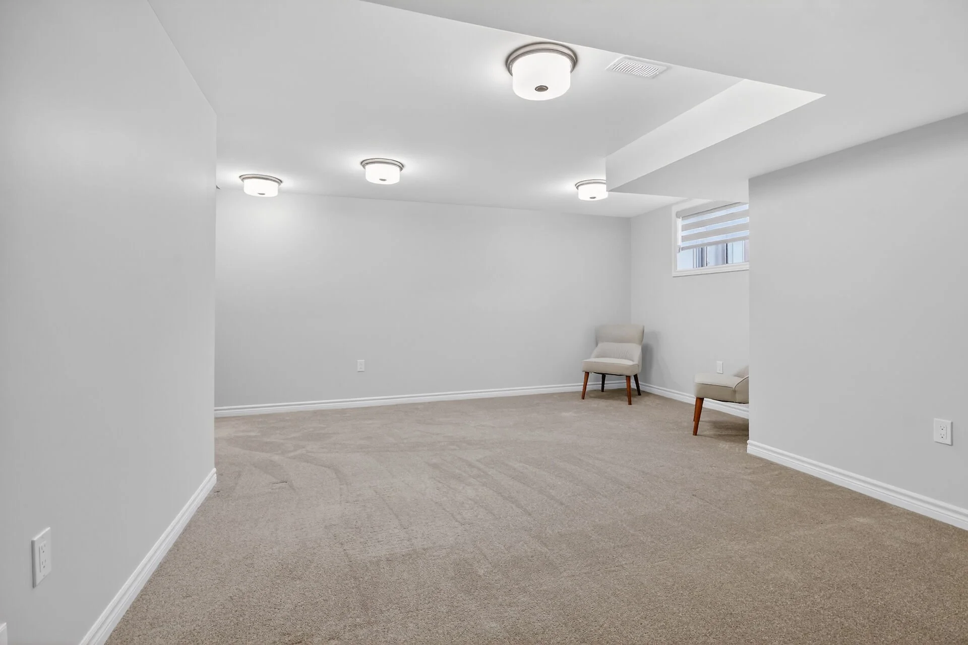 virtual-tour-364130-33.jpg