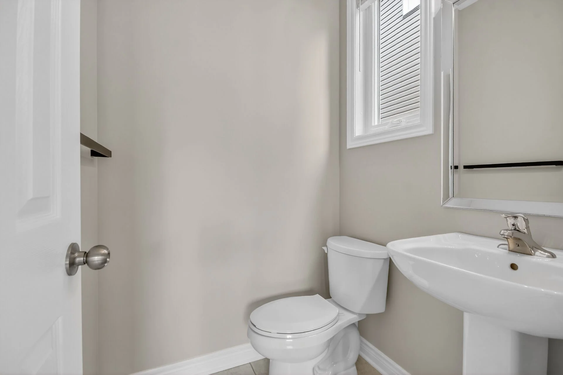 virtual-tour-364193-37.jpg