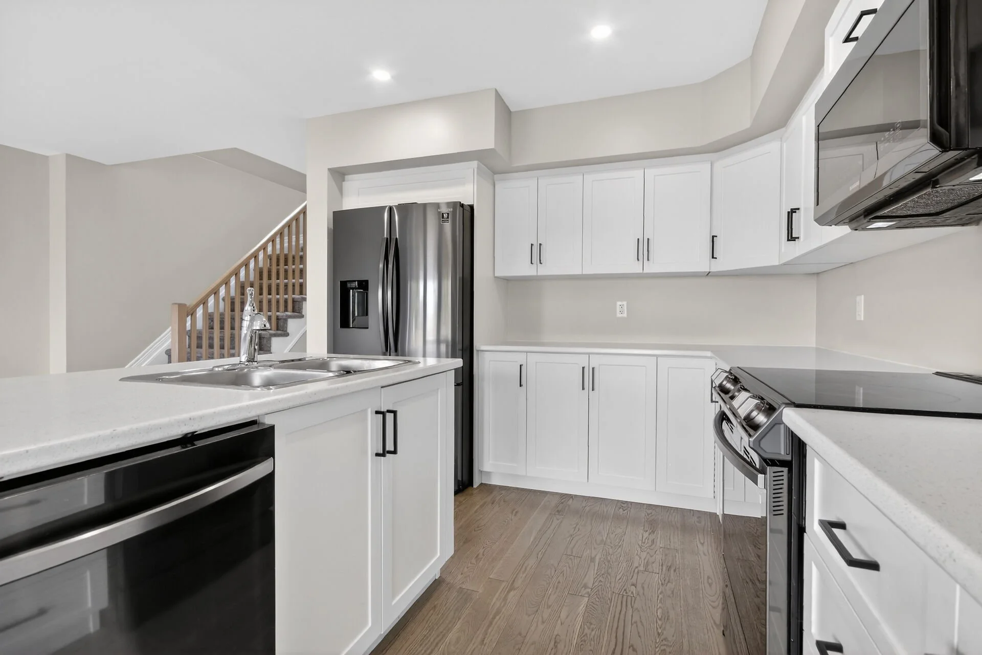 virtual-tour-364193-40.jpg