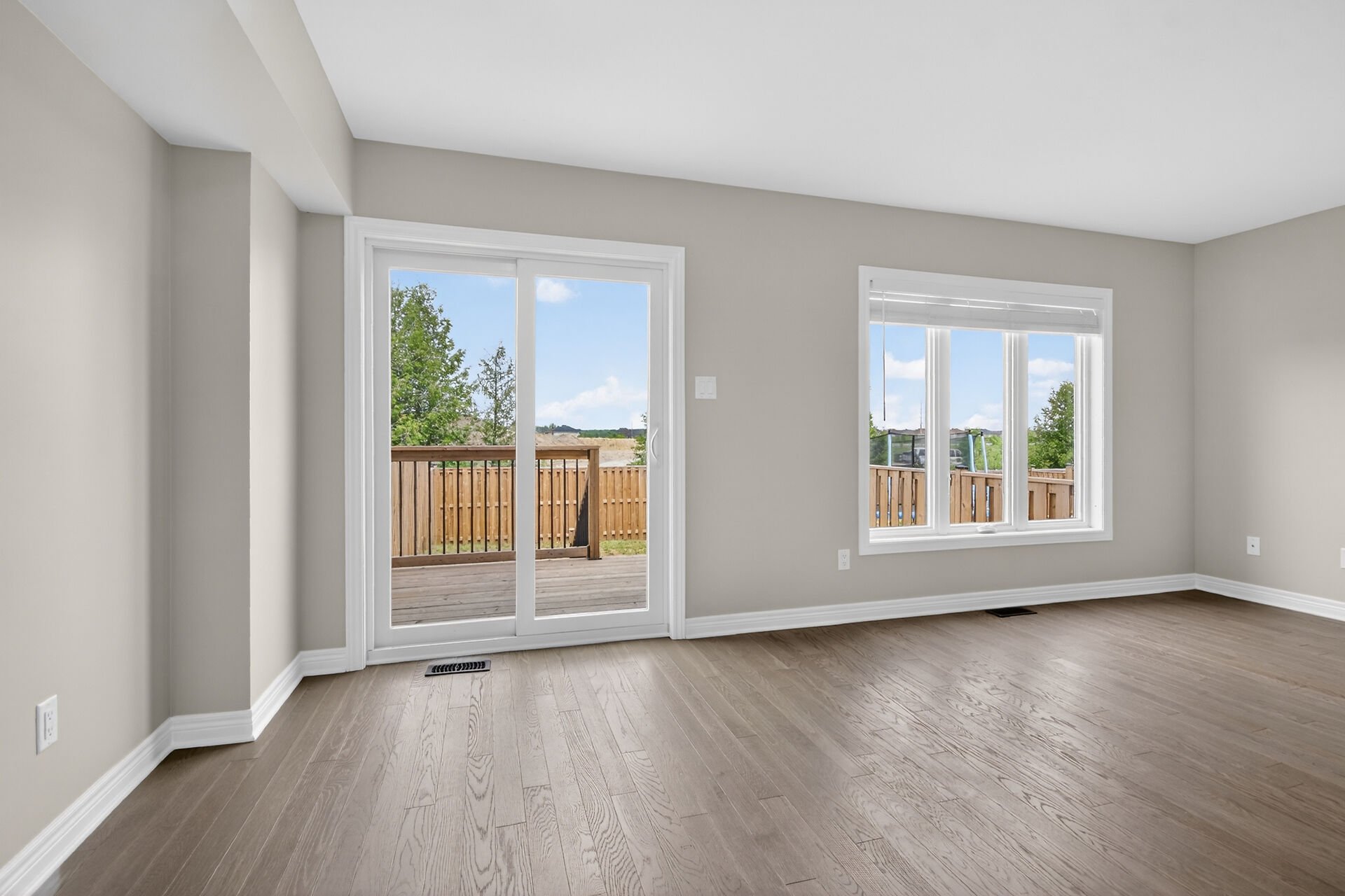 virtual-tour-364193-42.jpg