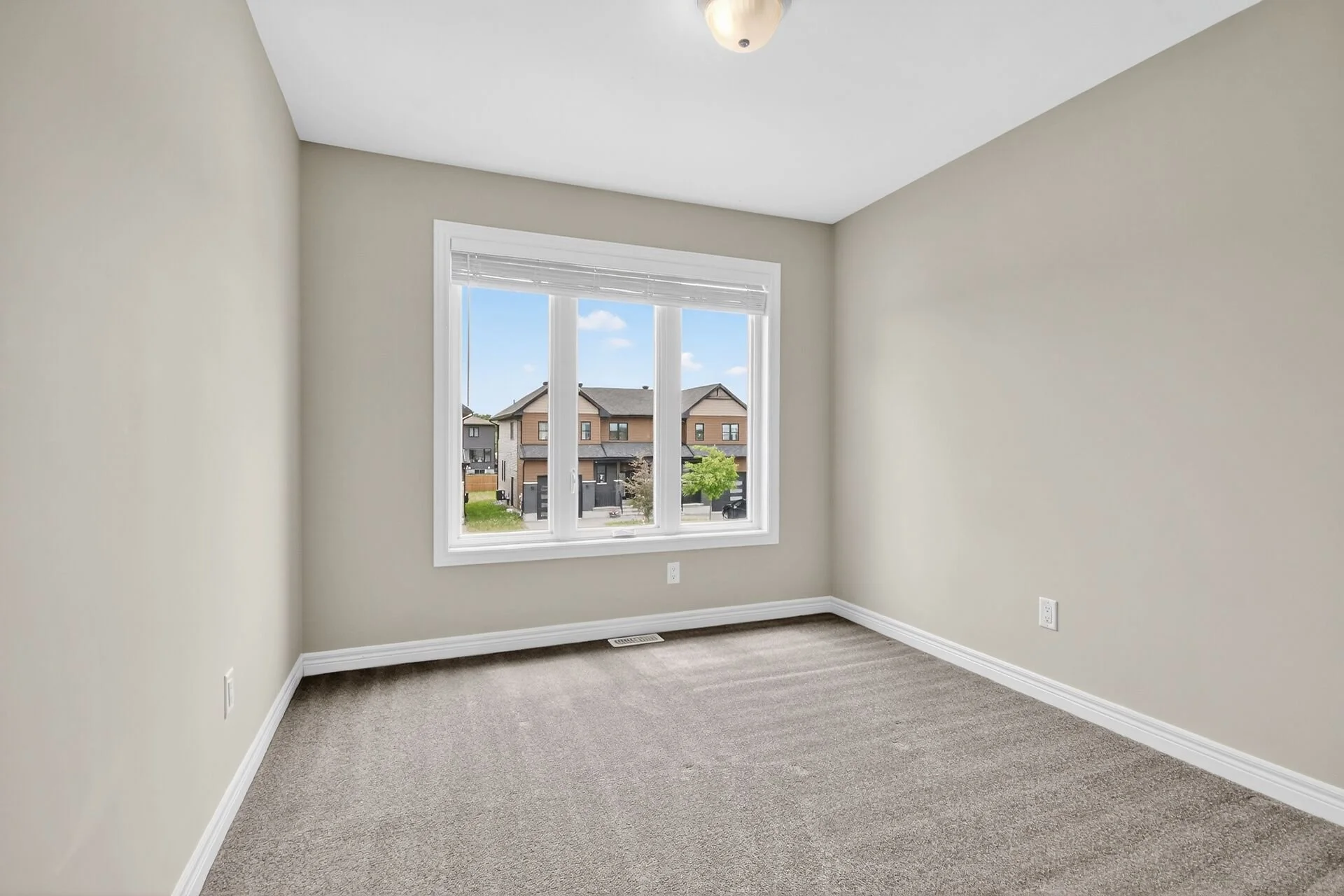 virtual-tour-364193-18.jpg