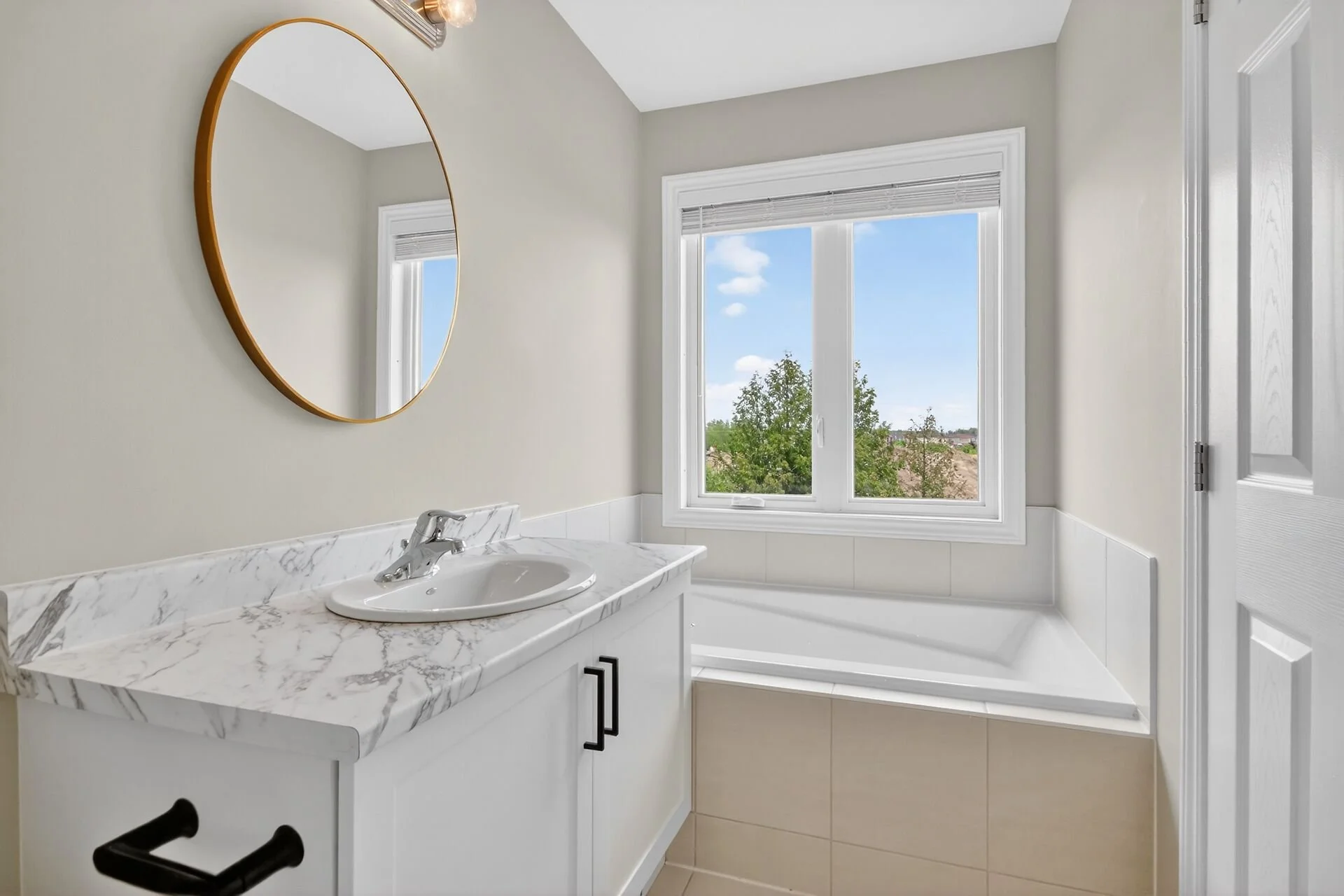 virtual-tour-364193-13.jpg