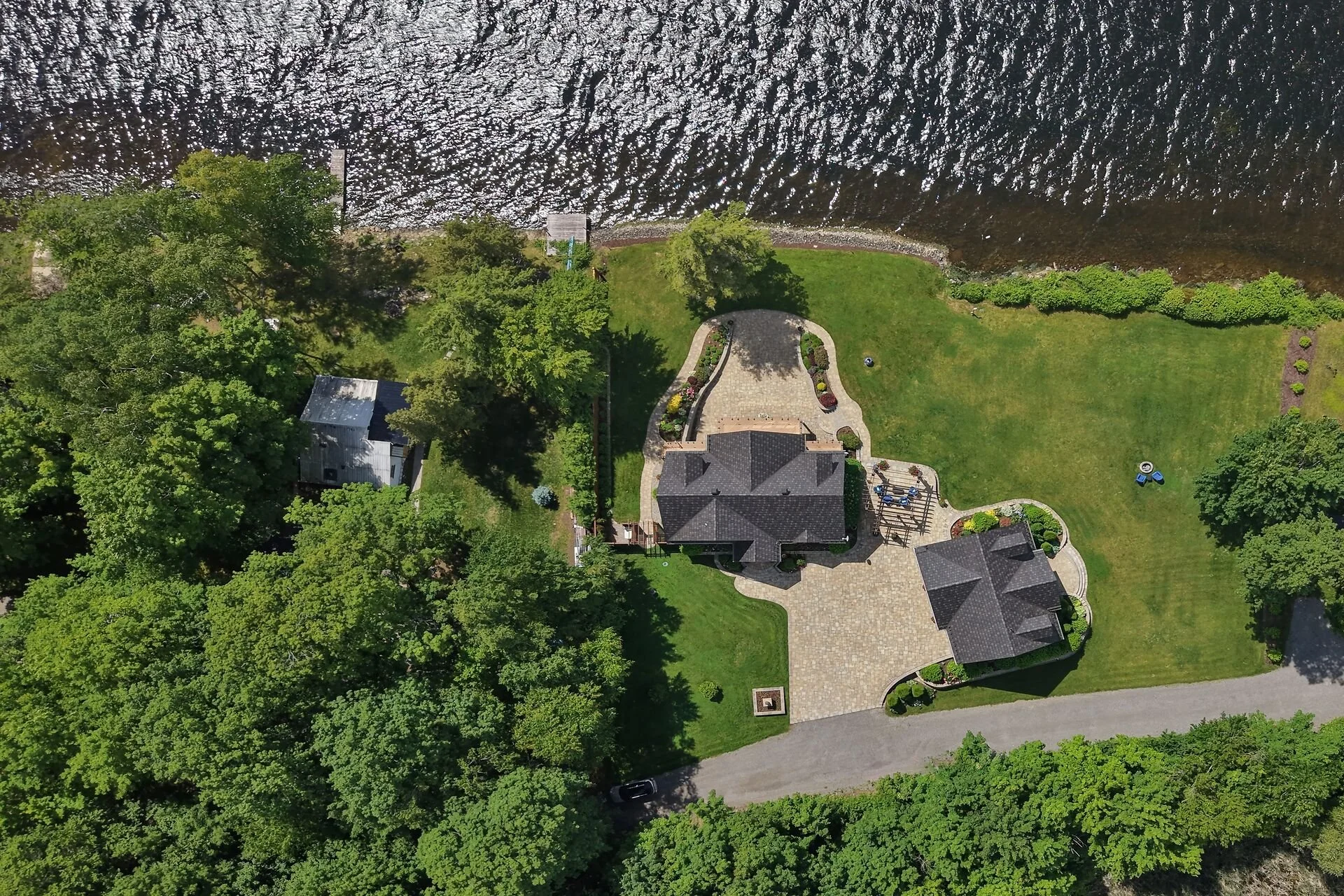 virtual-tour-364422-148.jpg