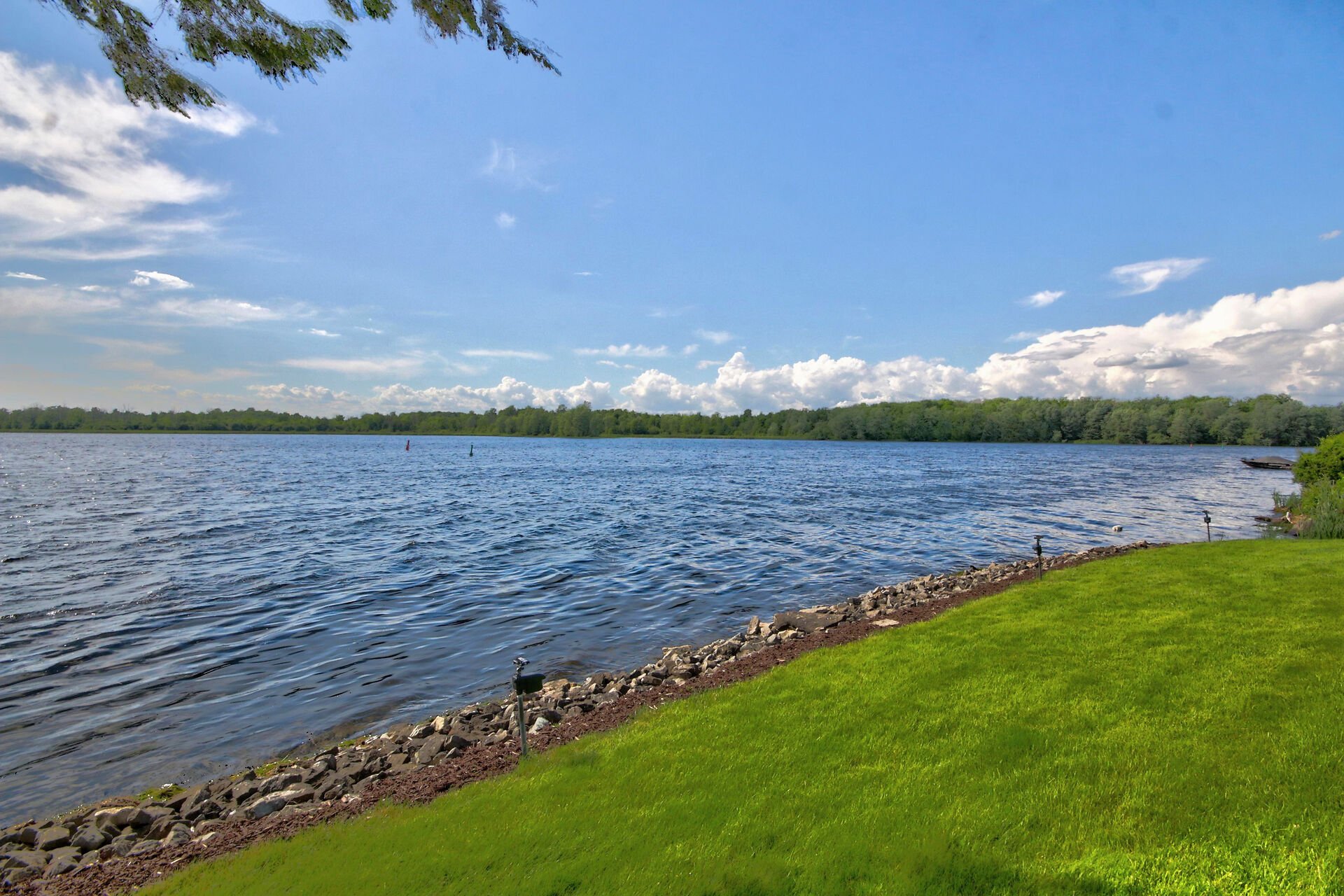 virtual-tour-364422-114.jpg