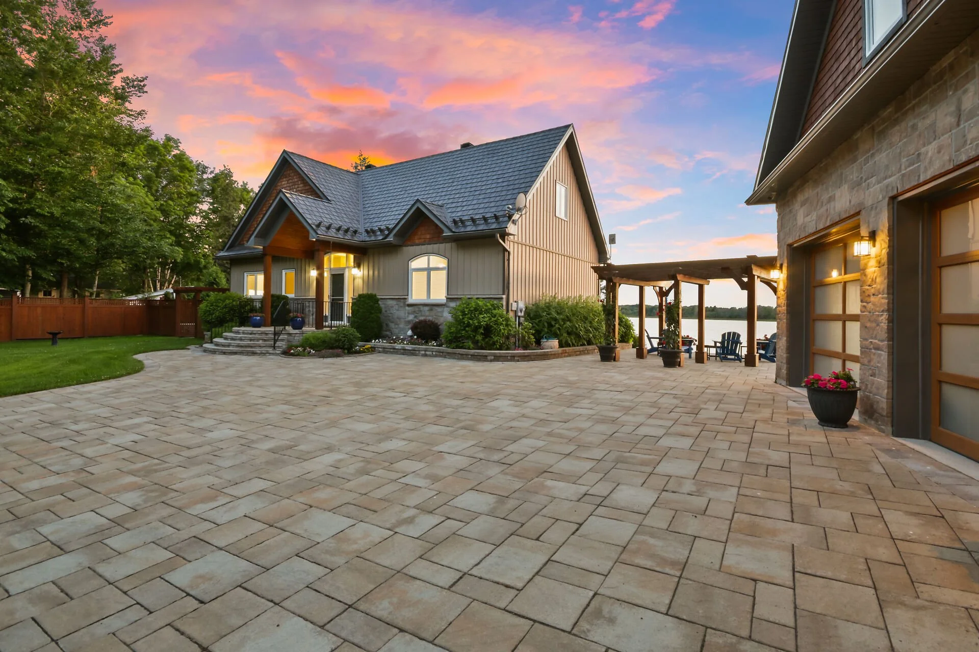 virtual-tour-364422-126.jpg