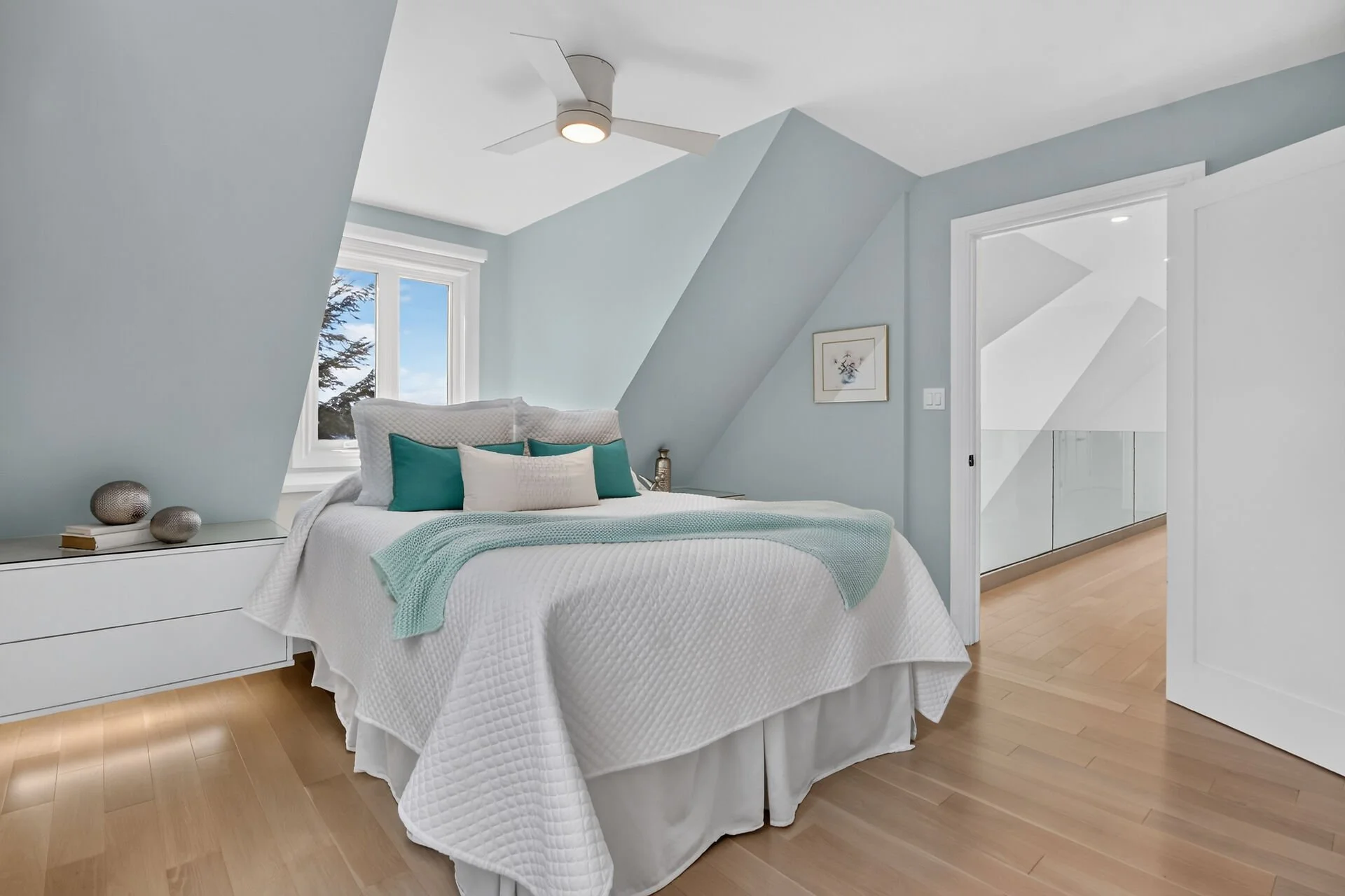 virtual-tour-364422-61.jpg