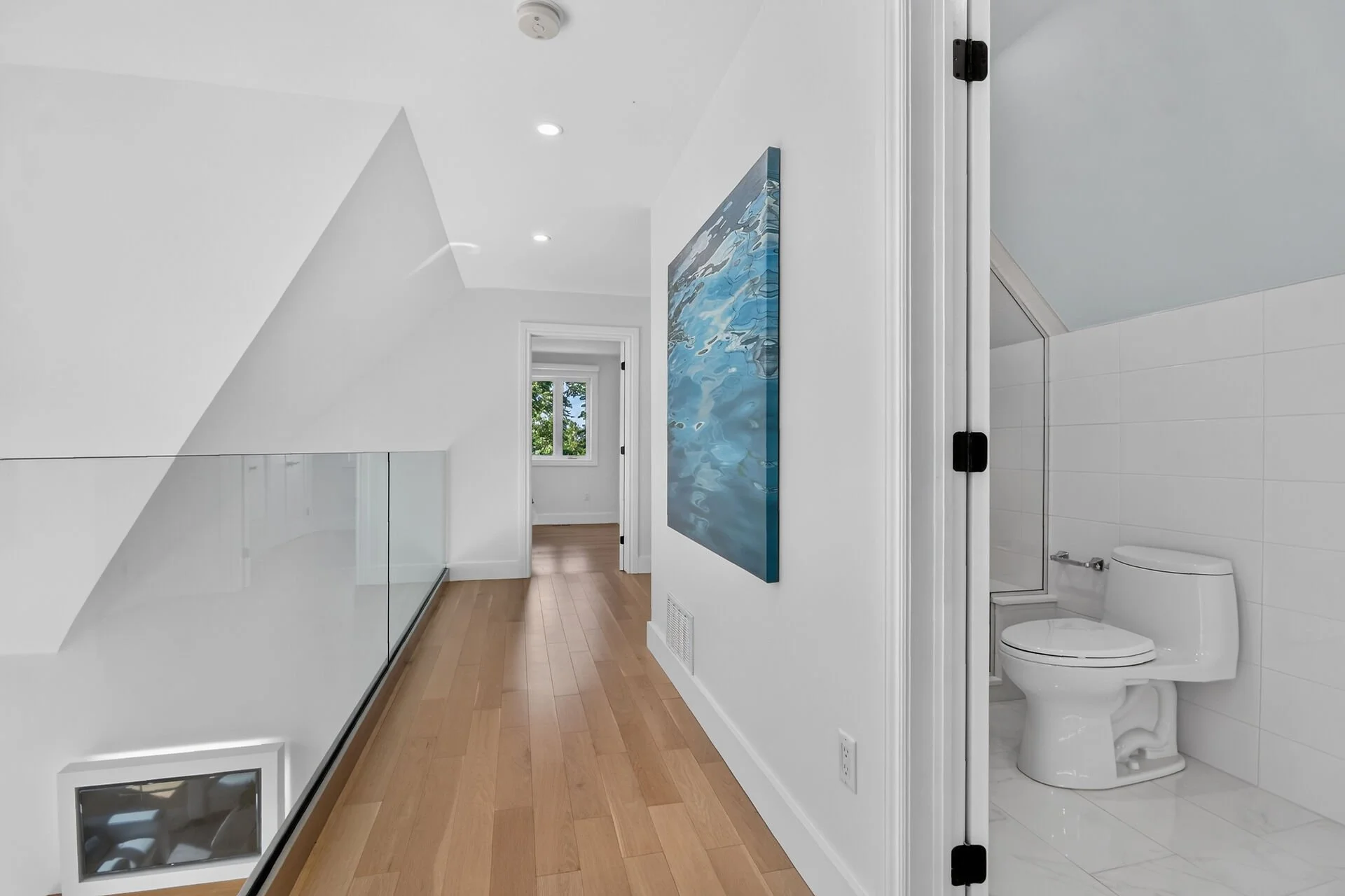 virtual-tour-364422-66.jpg