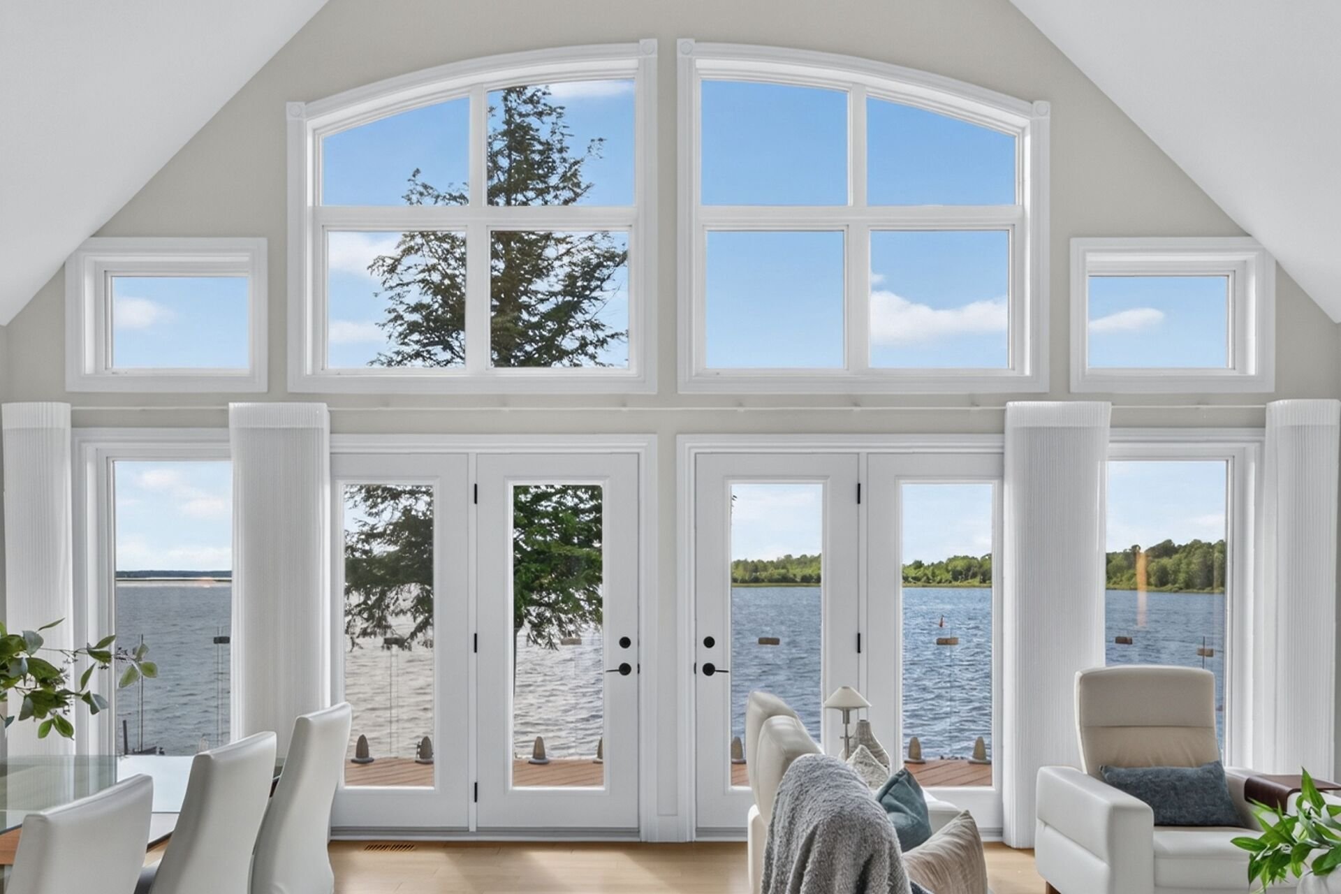virtual-tour-364422-68.jpg