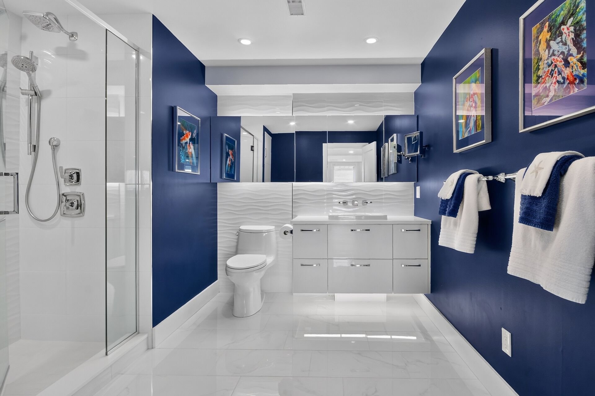 virtual-tour-364422-81.jpg