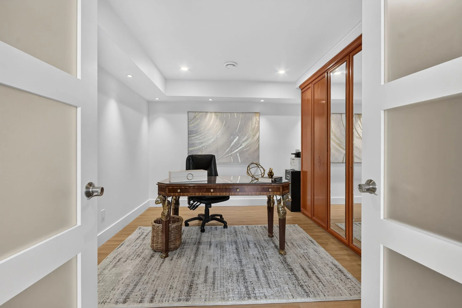 virtual-tour-364422-84.jpg