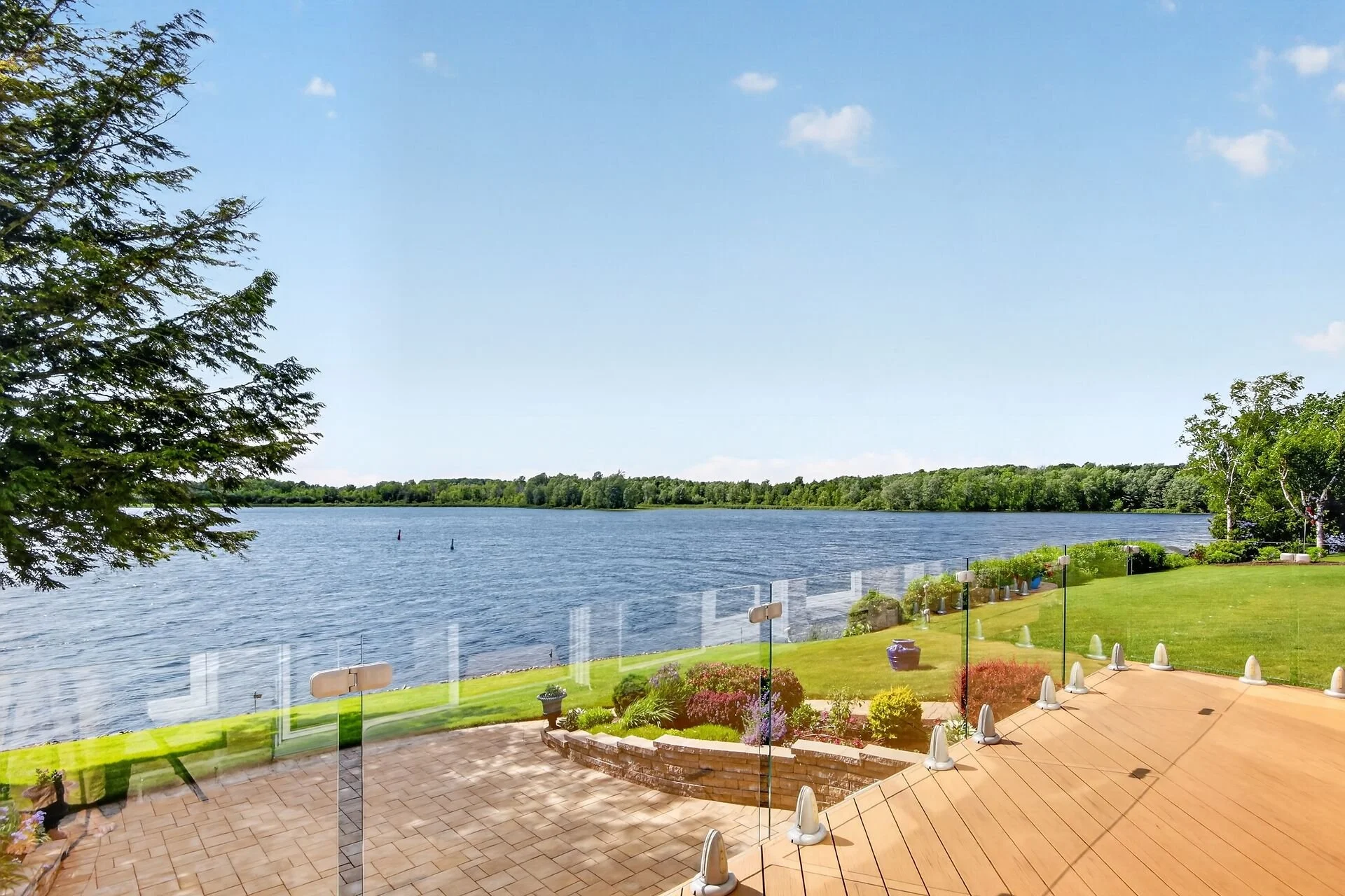 virtual-tour-364422-26.jpg