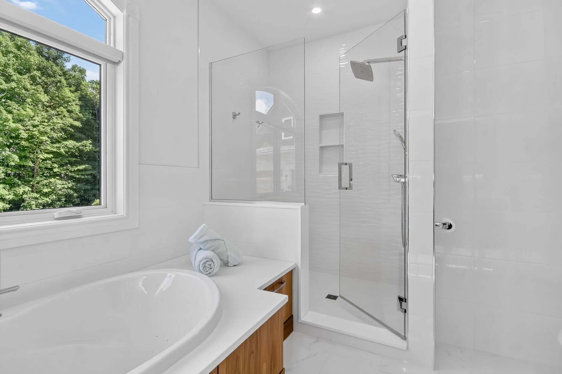 virtual-tour-364422-47.jpg